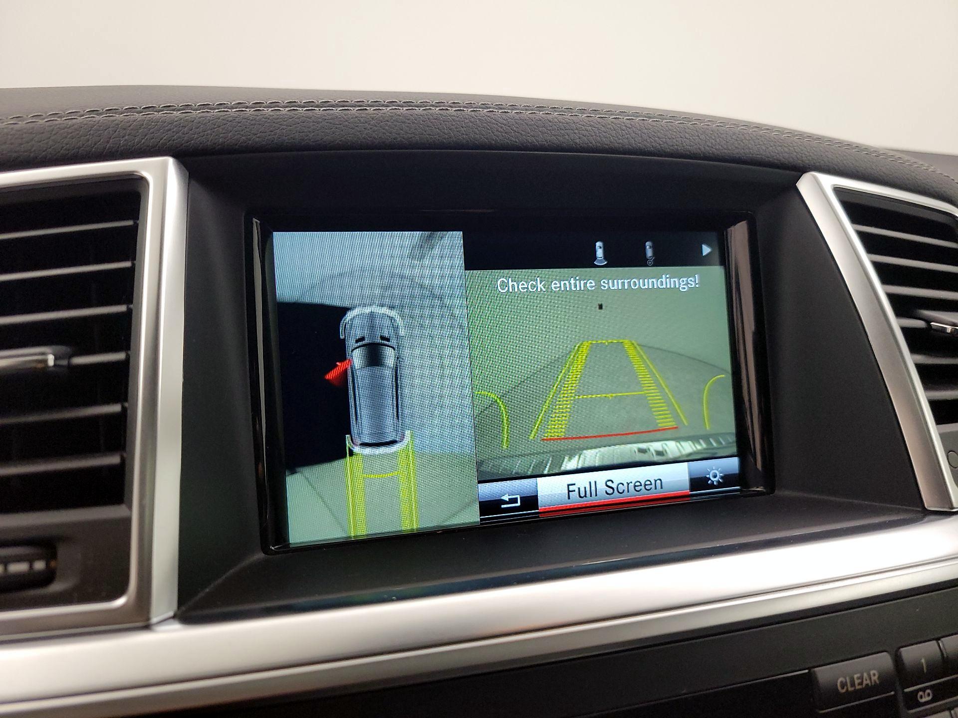 Thumbnail: 2015 Mercedes-Benz GL-Class - 15