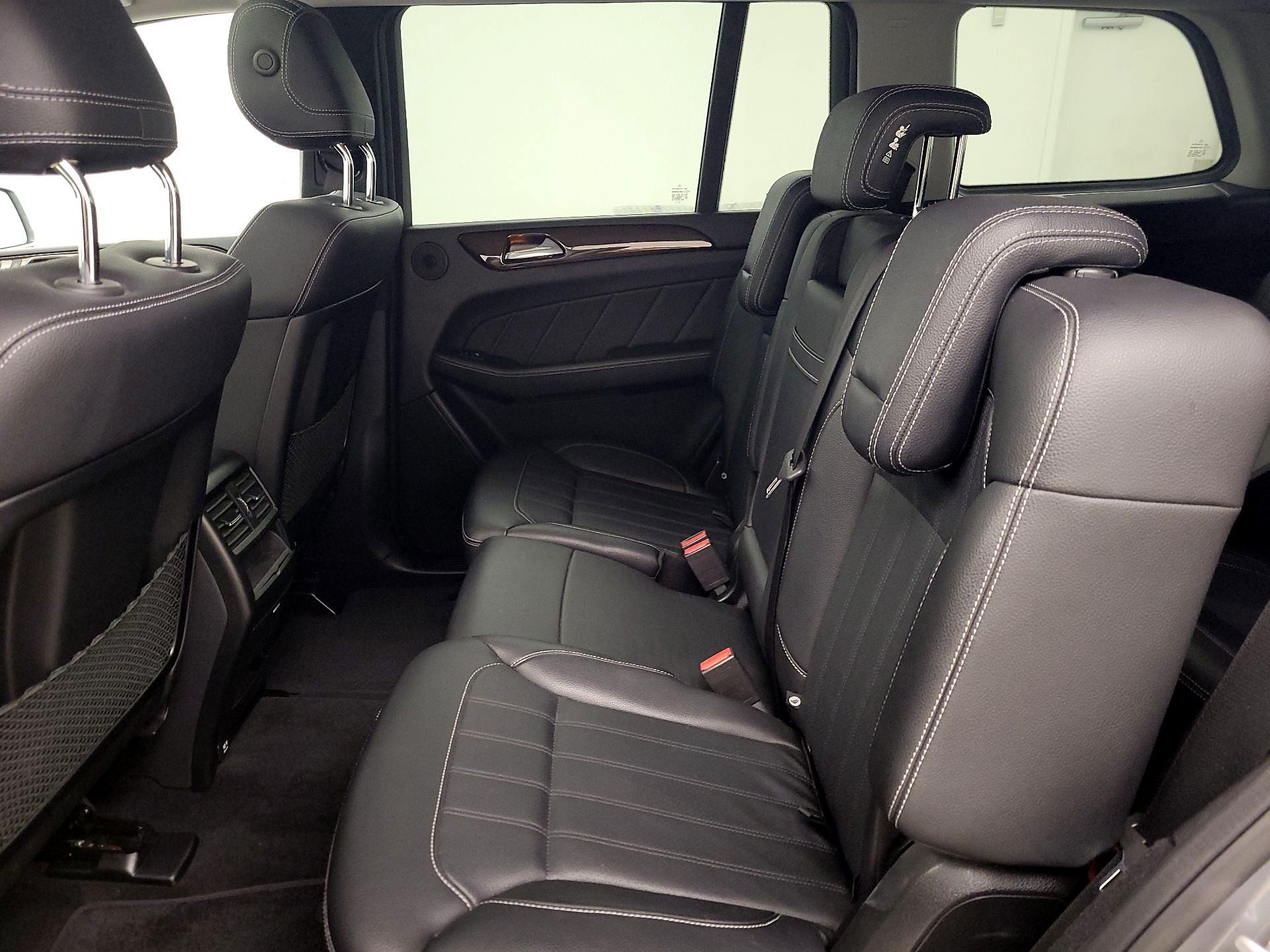 Thumbnail: 2015 Mercedes-Benz GL-Class - 20