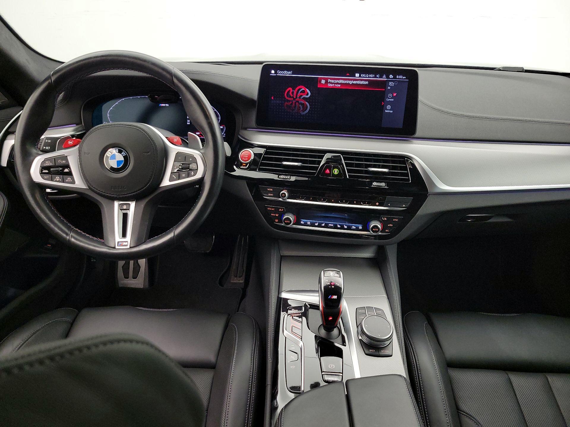 Thumbnail: 2023 BMW M5 - 9