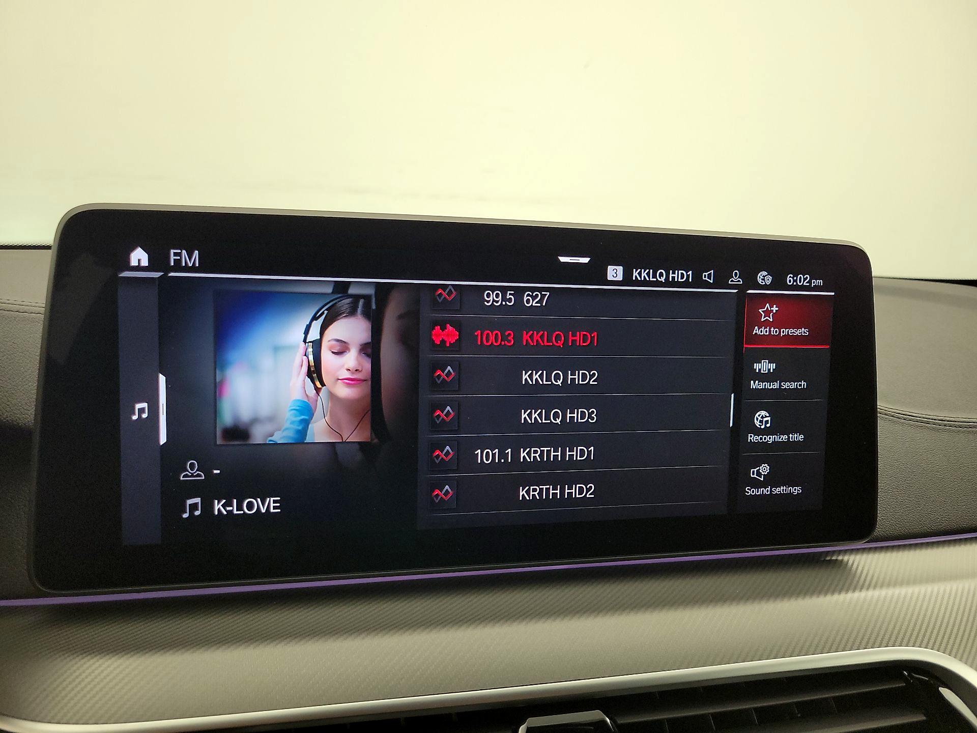 Thumbnail: 2023 BMW M5 - 16