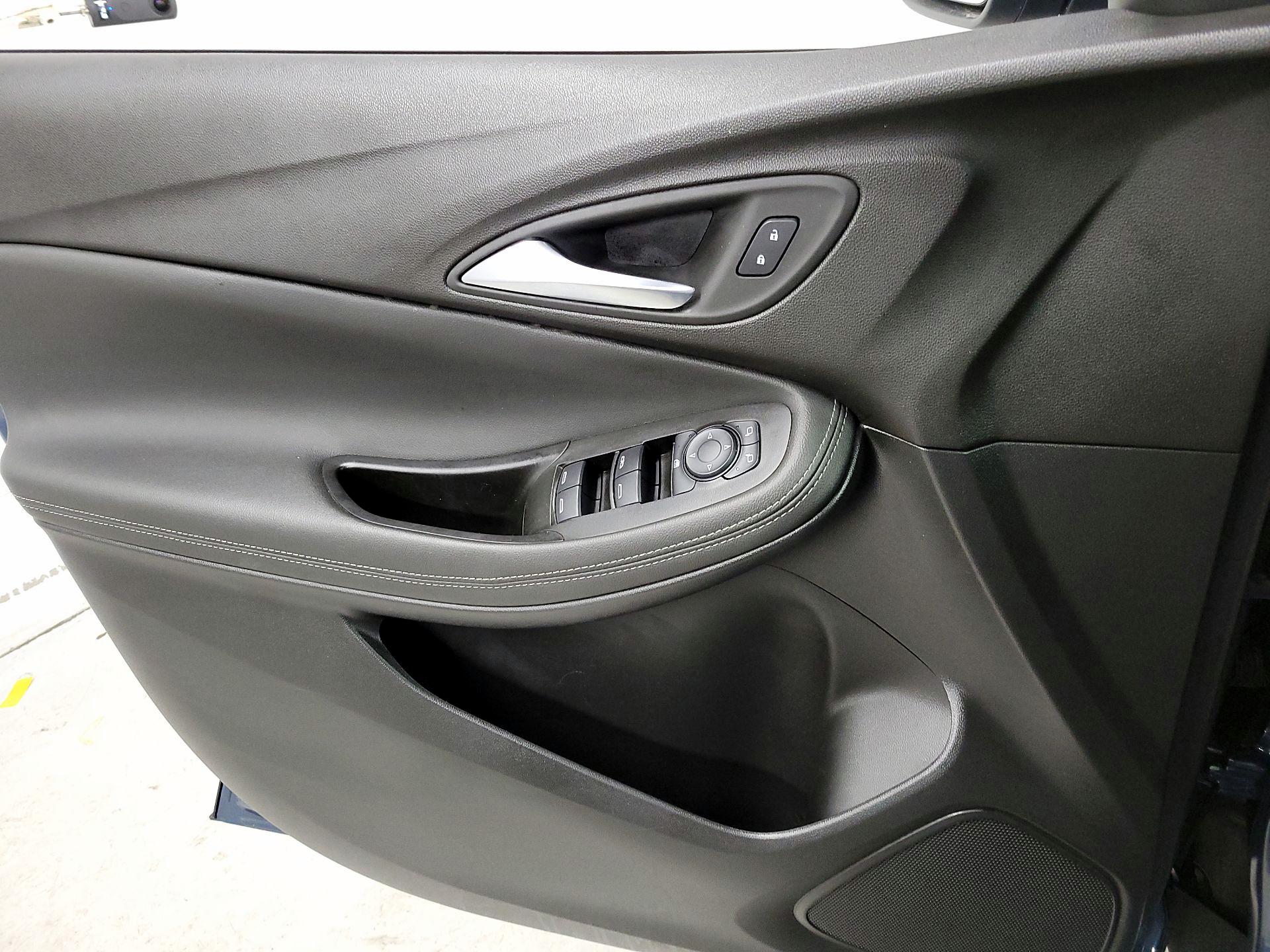 Thumbnail: 2024 Buick Encore GX - 12