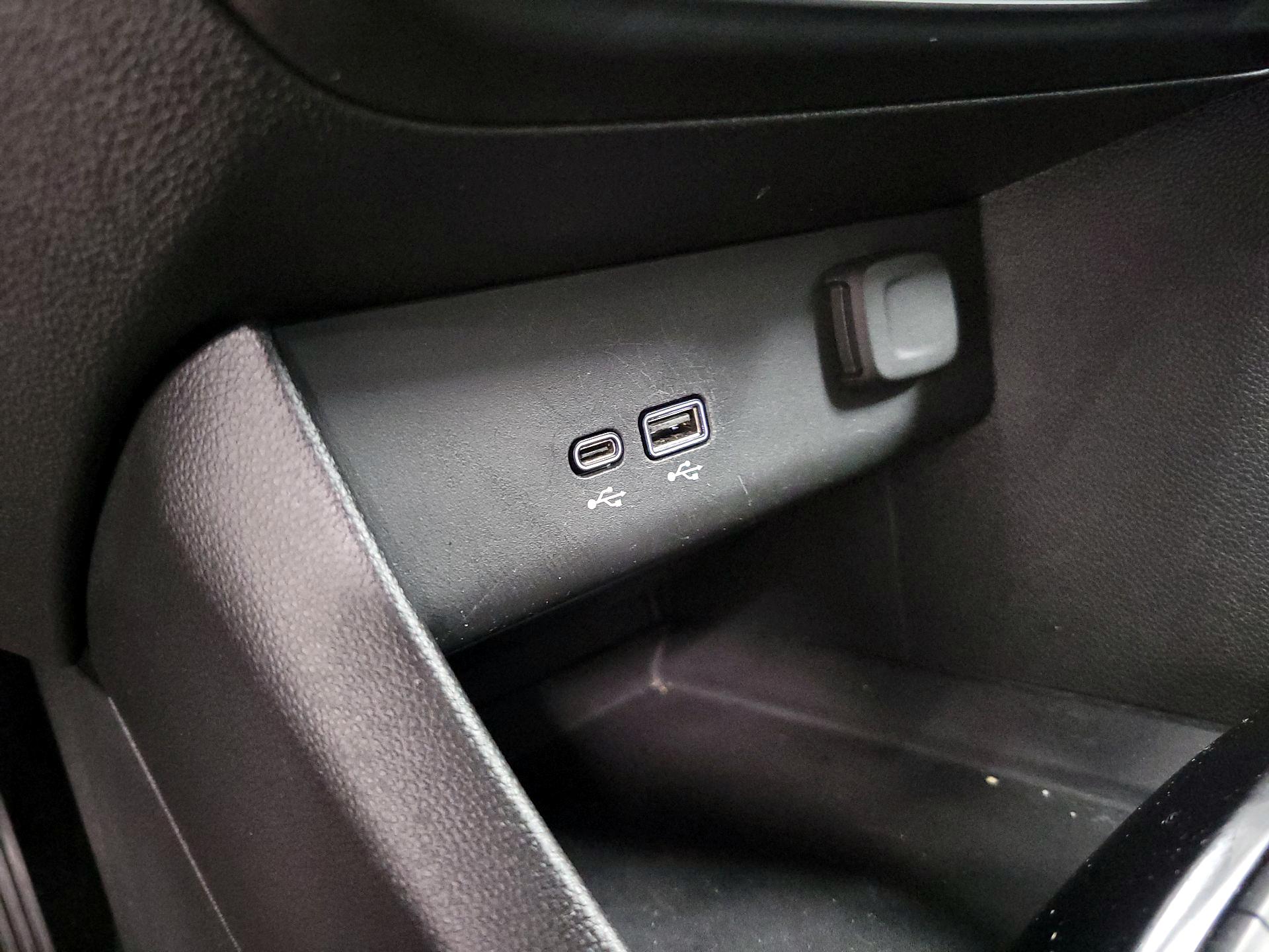 Thumbnail: 2024 Buick Encore GX - 18