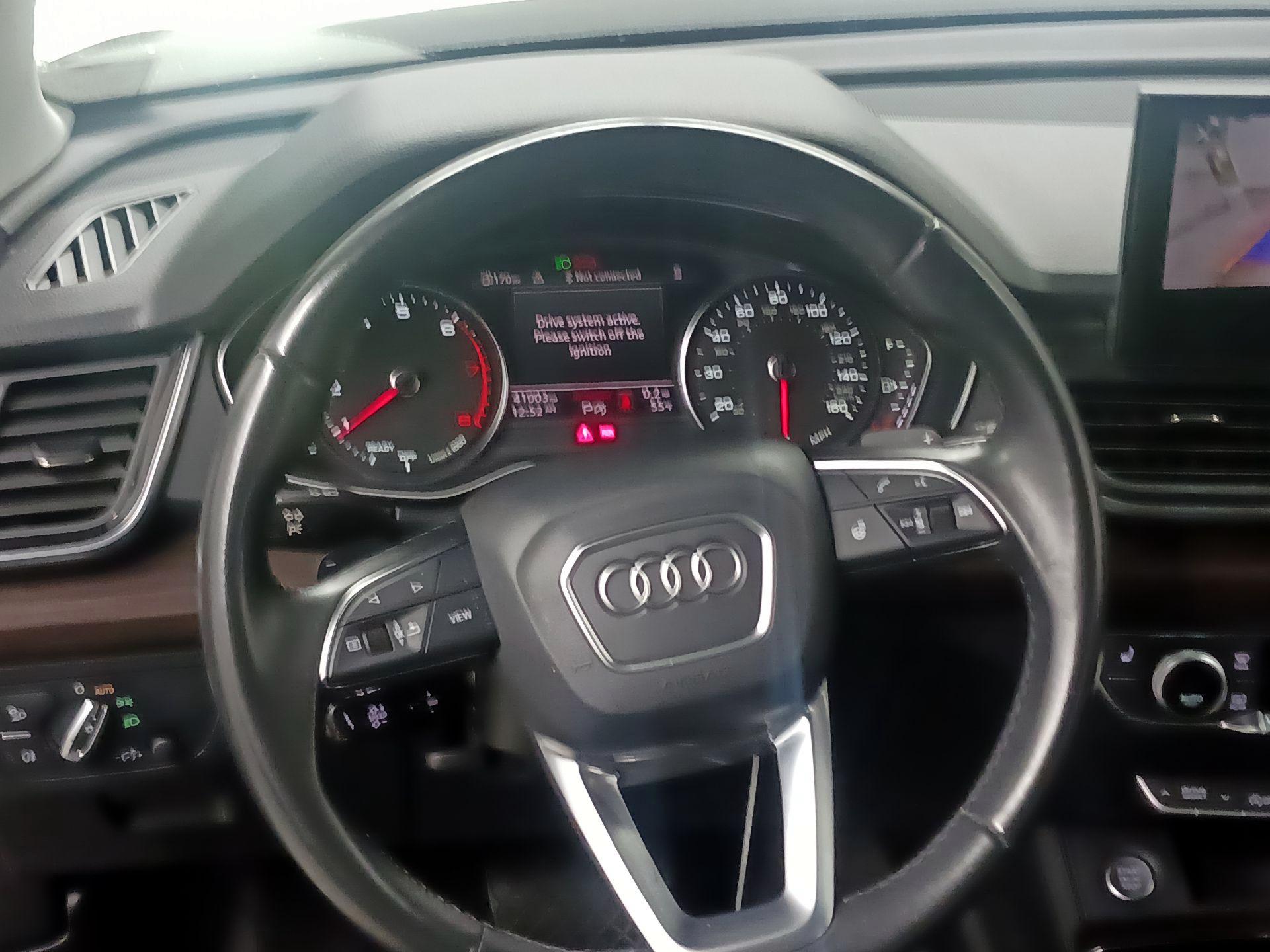 Thumbnail: 2023 Audi Q5 - 10