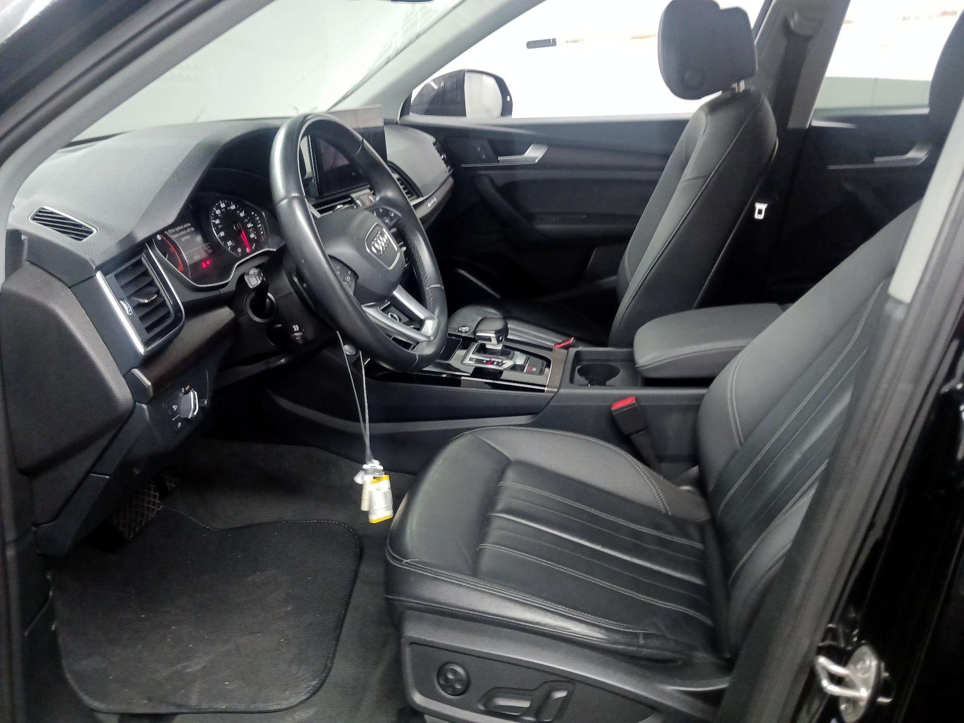 Thumbnail: 2023 Audi Q5 - 11