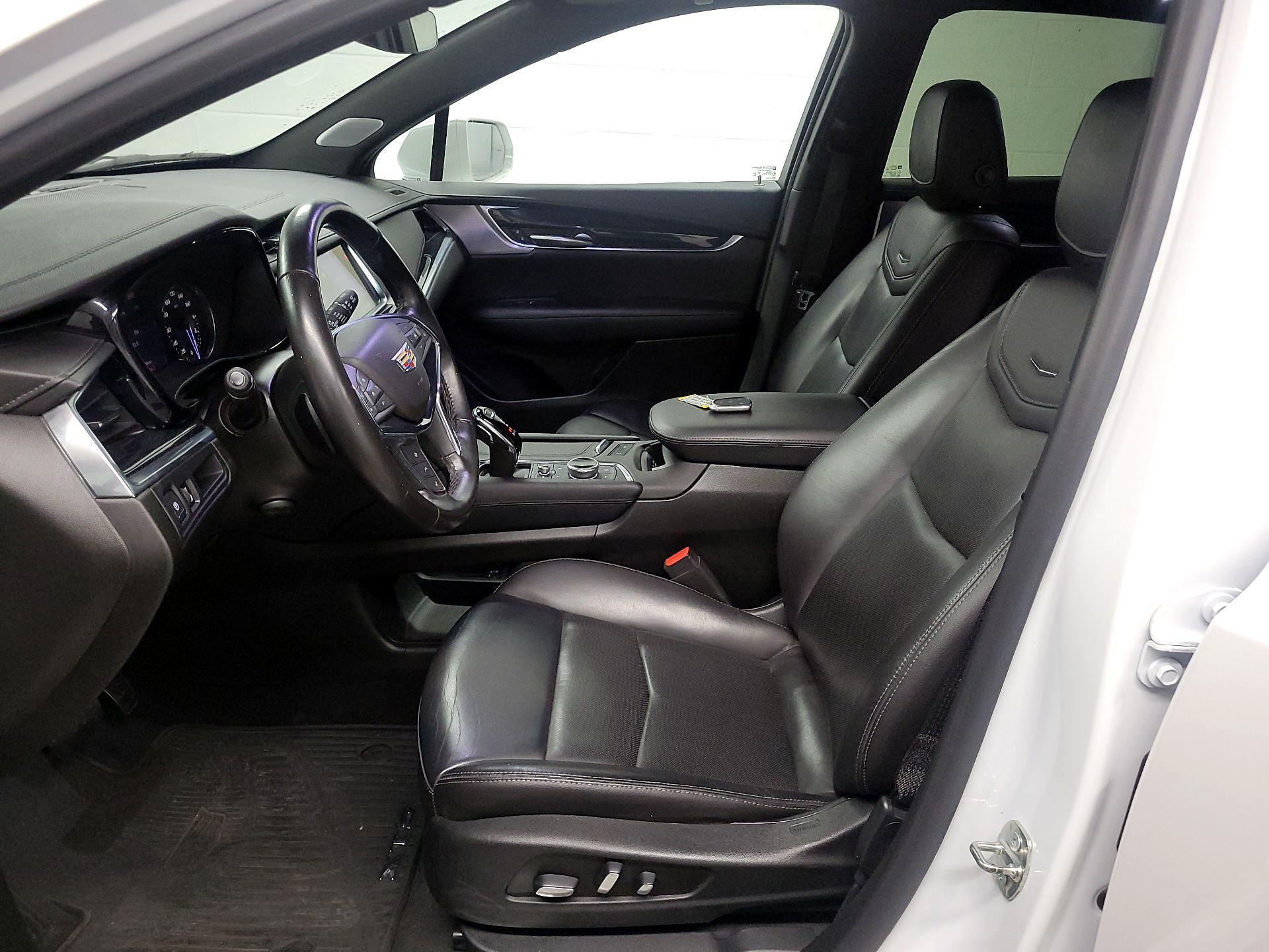 Thumbnail: 2020 Cadillac XT5 - 11