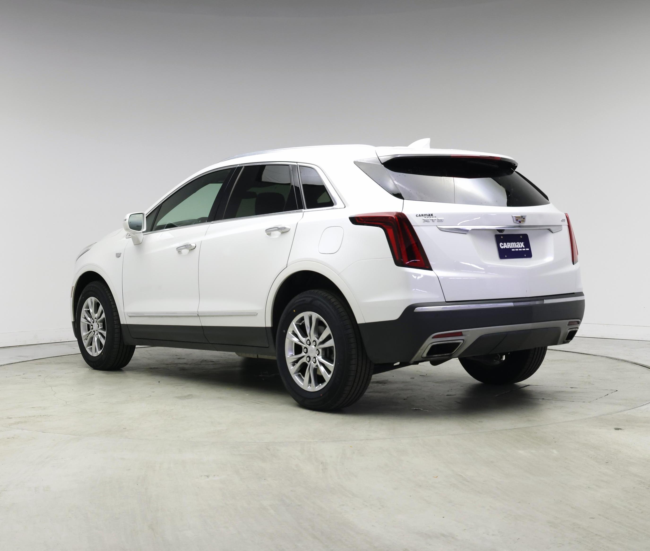 Thumbnail: 2020 Cadillac XT5 - 2