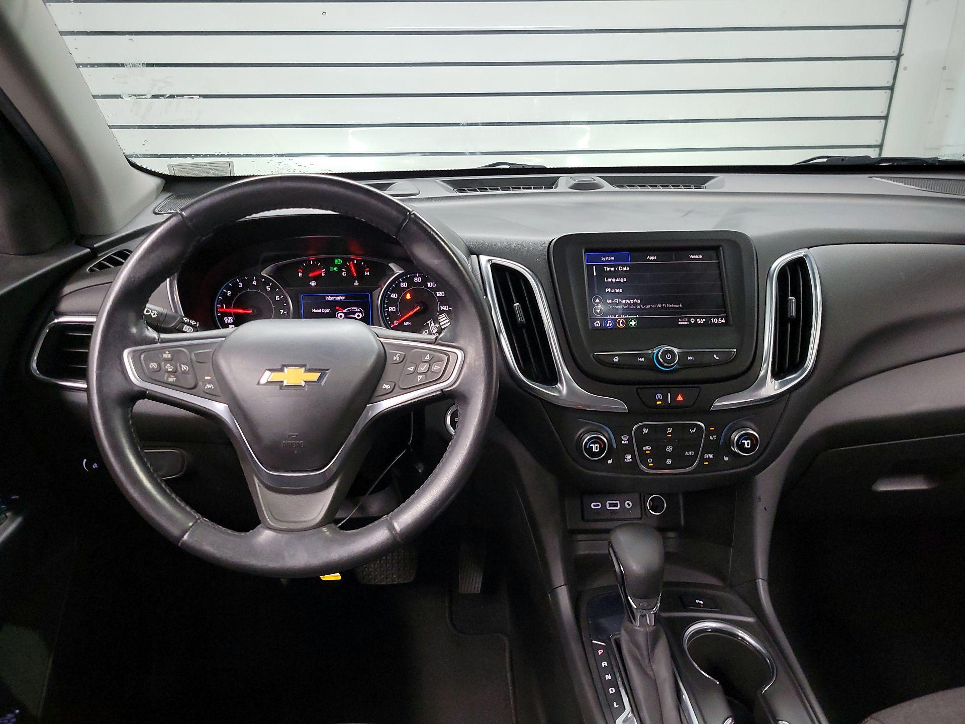 Thumbnail: 2022 Chevrolet Equinox - 9