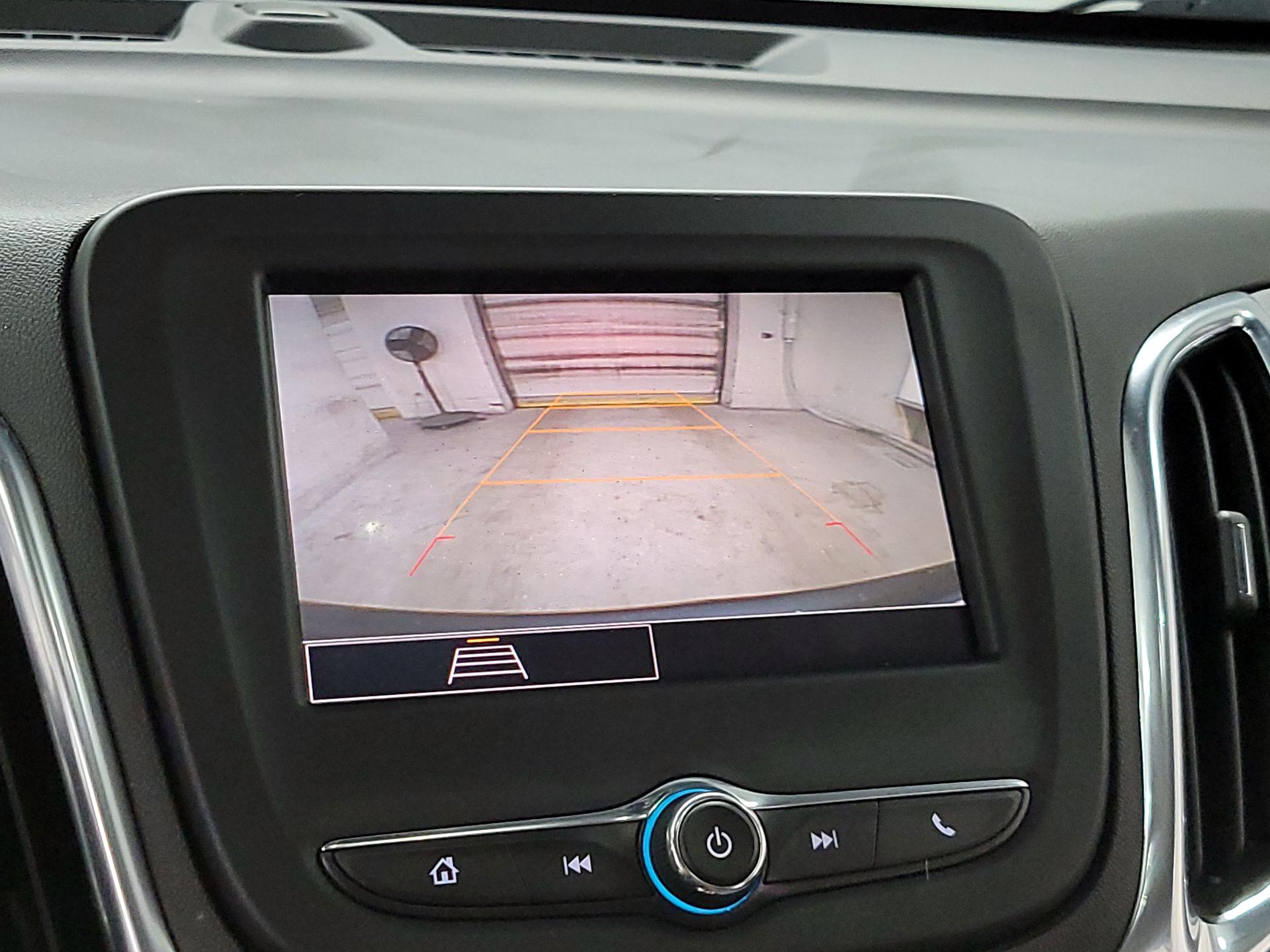 Thumbnail: 2022 Chevrolet Equinox - 13