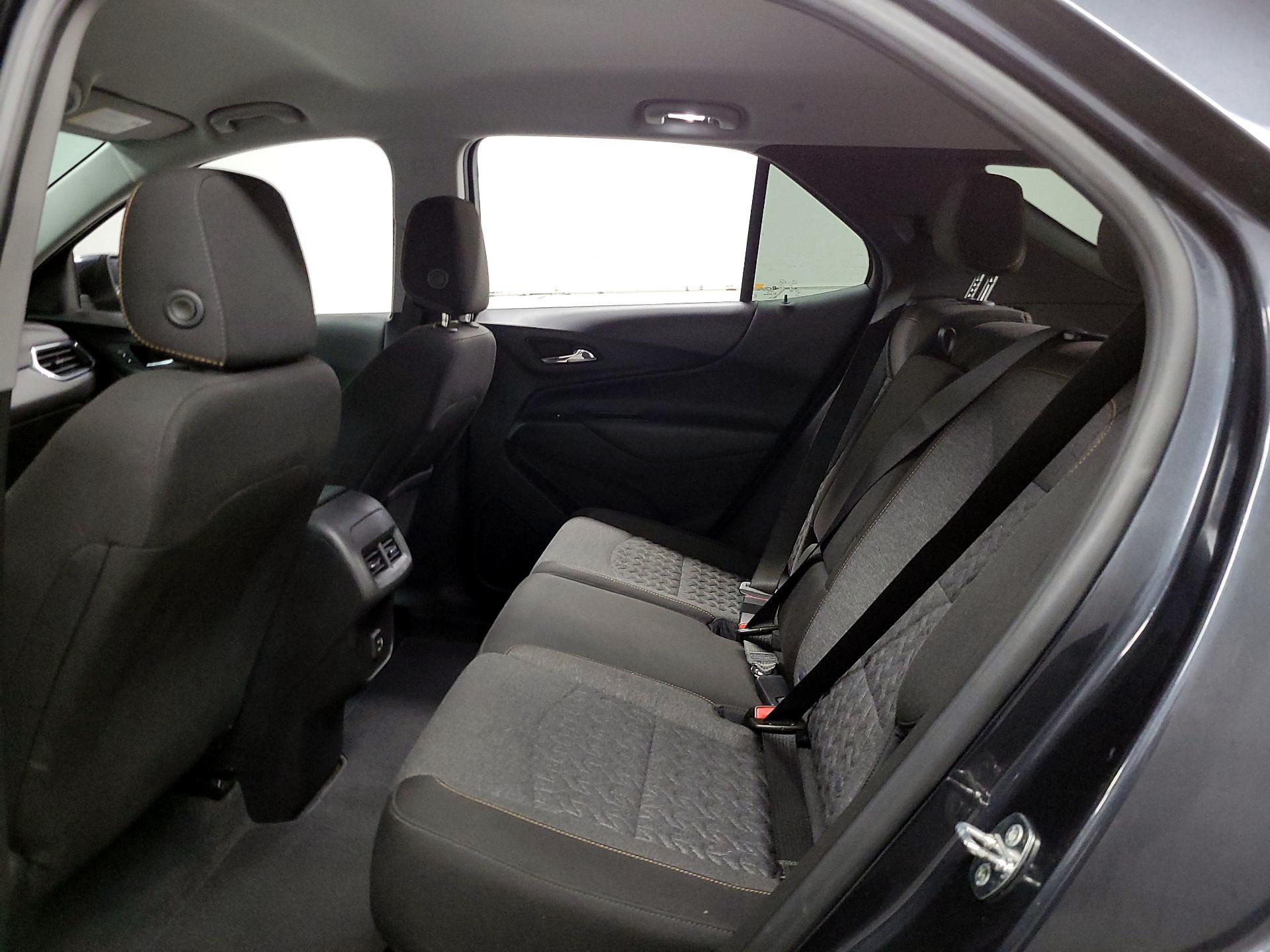 Thumbnail: 2022 Chevrolet Equinox - 17