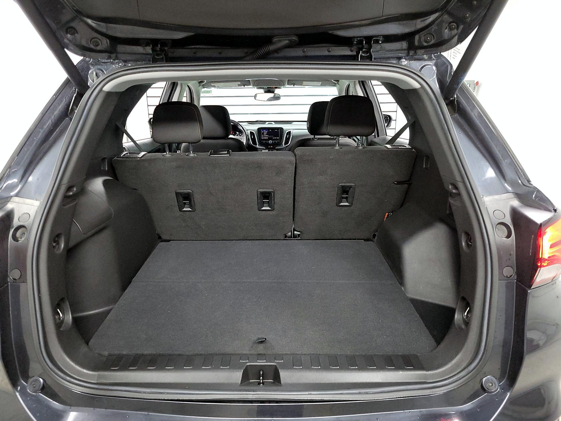 Thumbnail: 2022 Chevrolet Equinox - 18