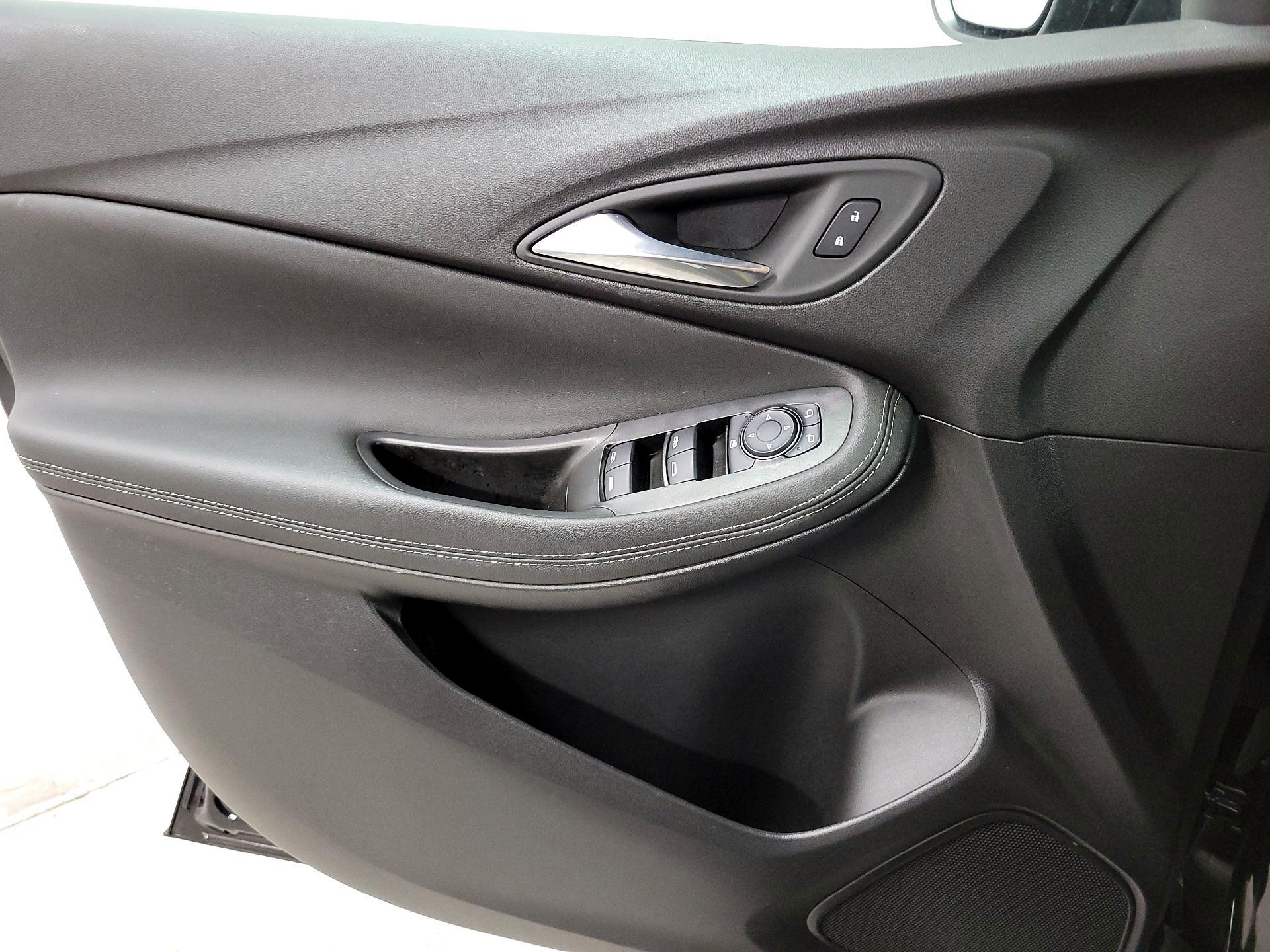 Thumbnail: 2023 Buick Encore GX - 12