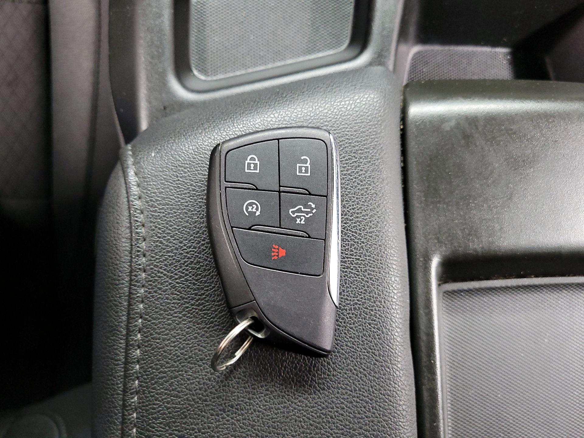 Thumbnail: 2024 Chevrolet Silverado 1500 - 17