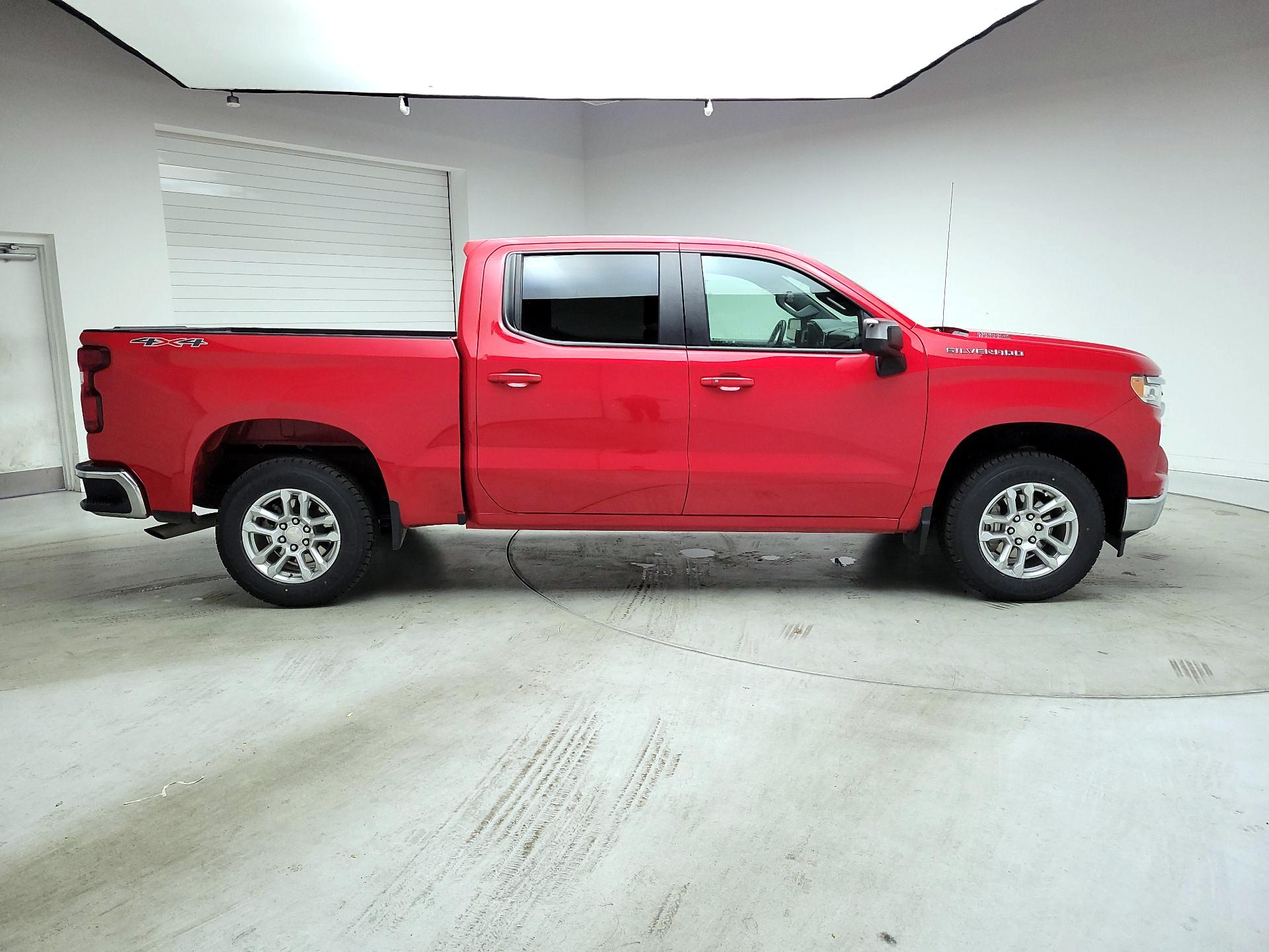 Thumbnail: 2024 Chevrolet Silverado 1500 - 4