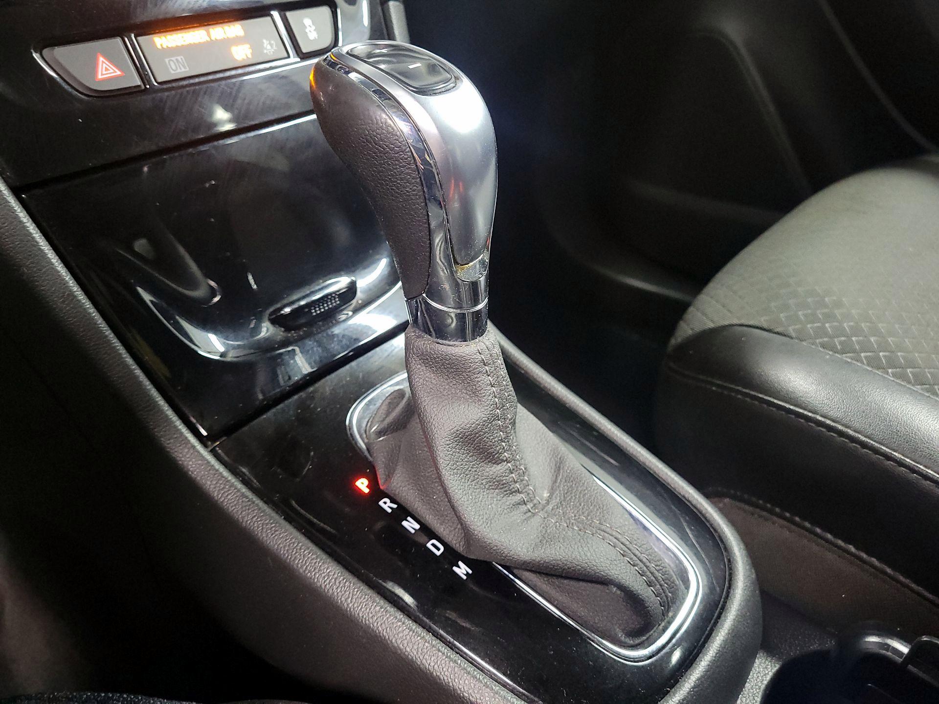 Thumbnail: 2022 Buick Encore - 17