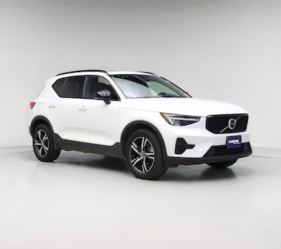 2024 Volvo XC40 B5 Core Bright Theme