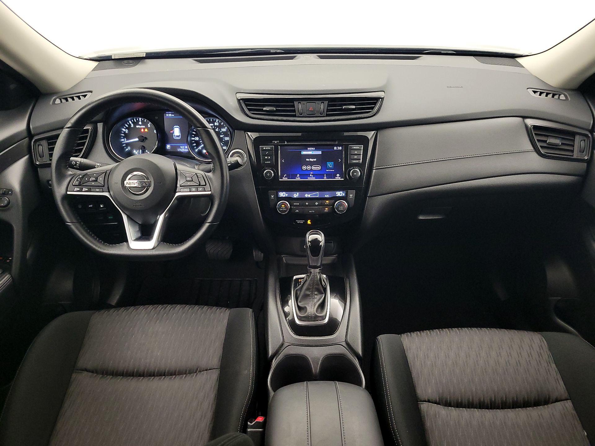 Thumbnail: 2020 Nissan Rogue - 9