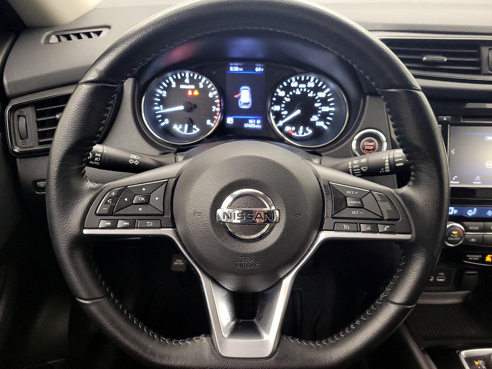 Thumbnail: 2020 Nissan Rogue - 10