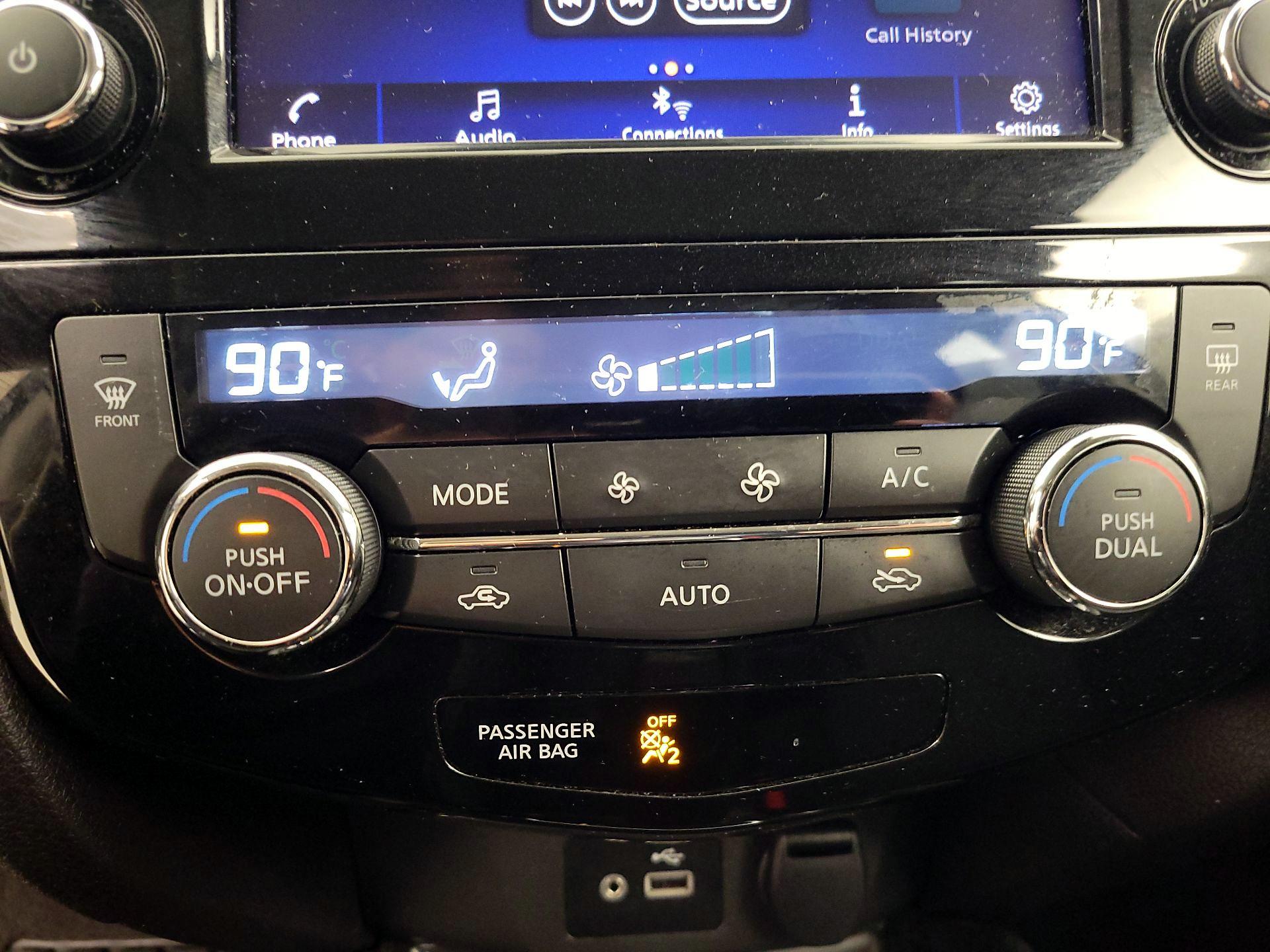 Thumbnail: 2020 Nissan Rogue - 16