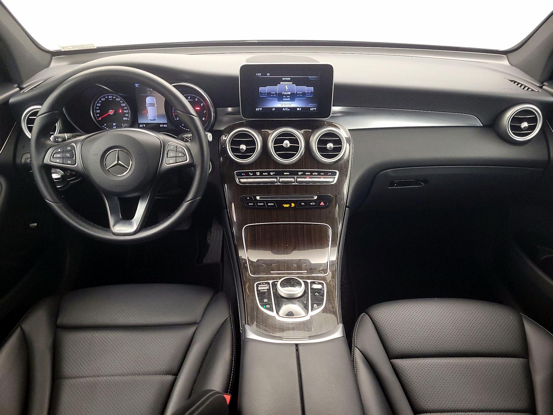 Thumbnail: 2018 Mercedes-Benz GLC - 9