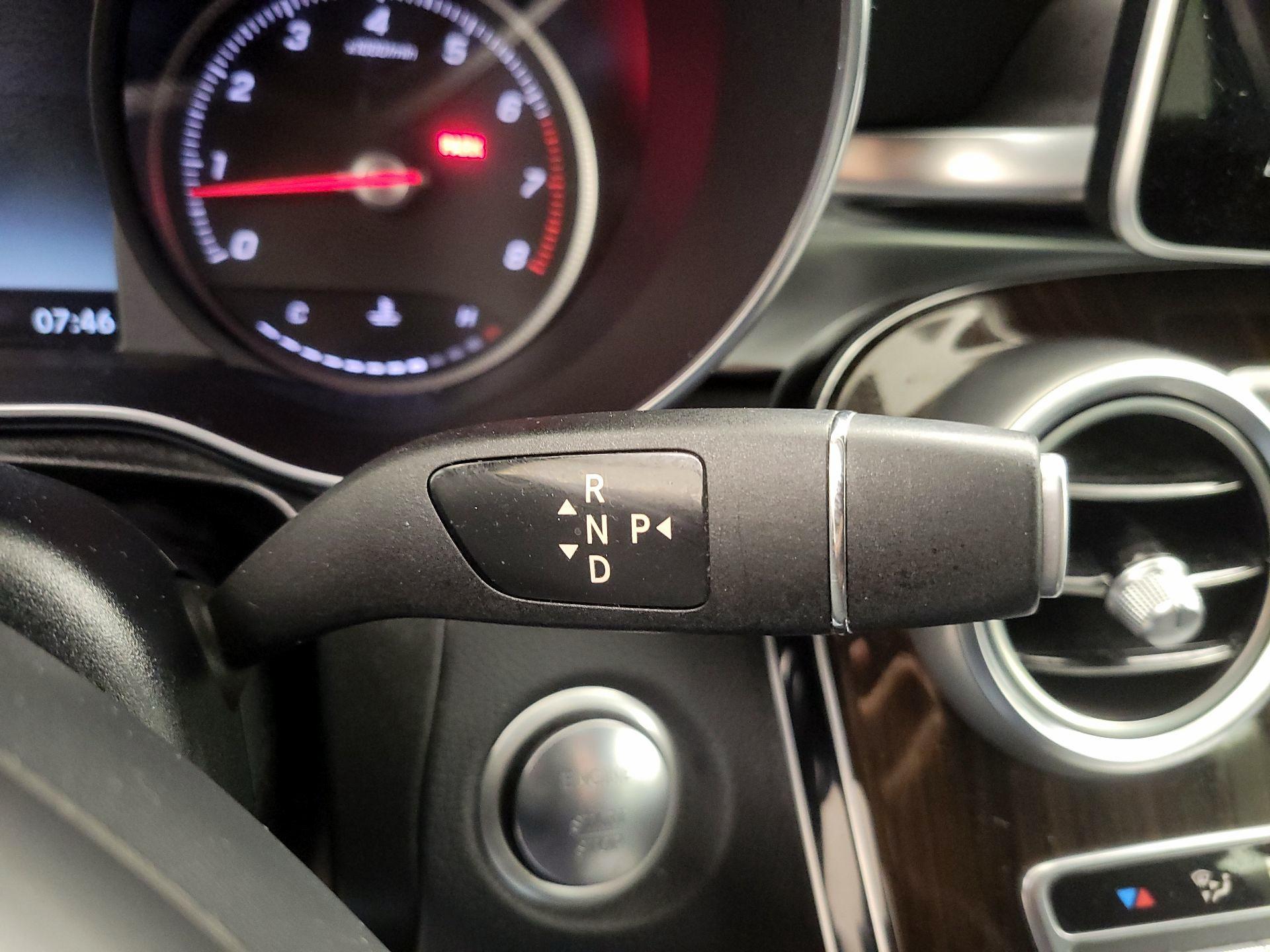 Thumbnail: 2018 Mercedes-Benz GLC - 17