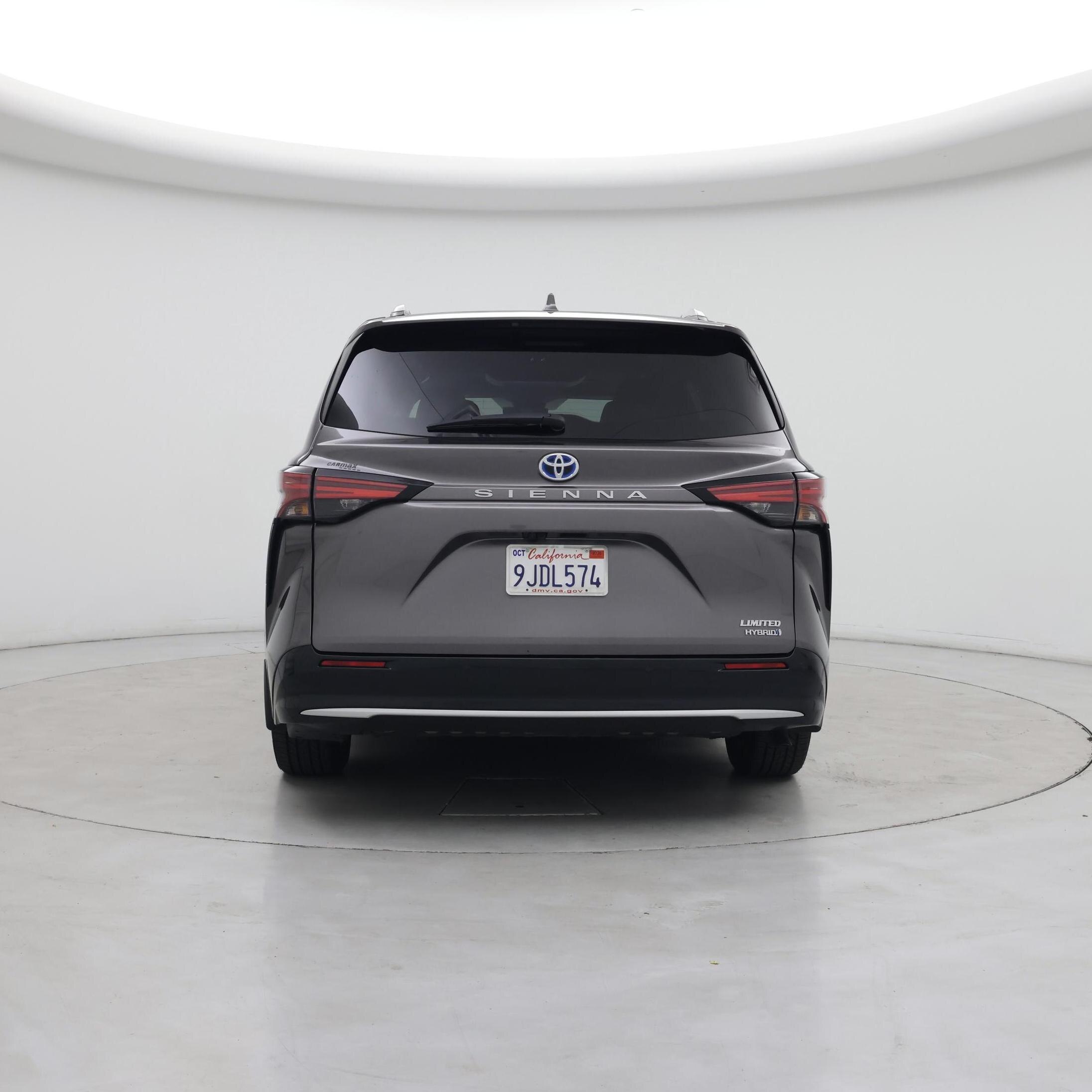 Thumbnail: 2023 Toyota Sienna - 6