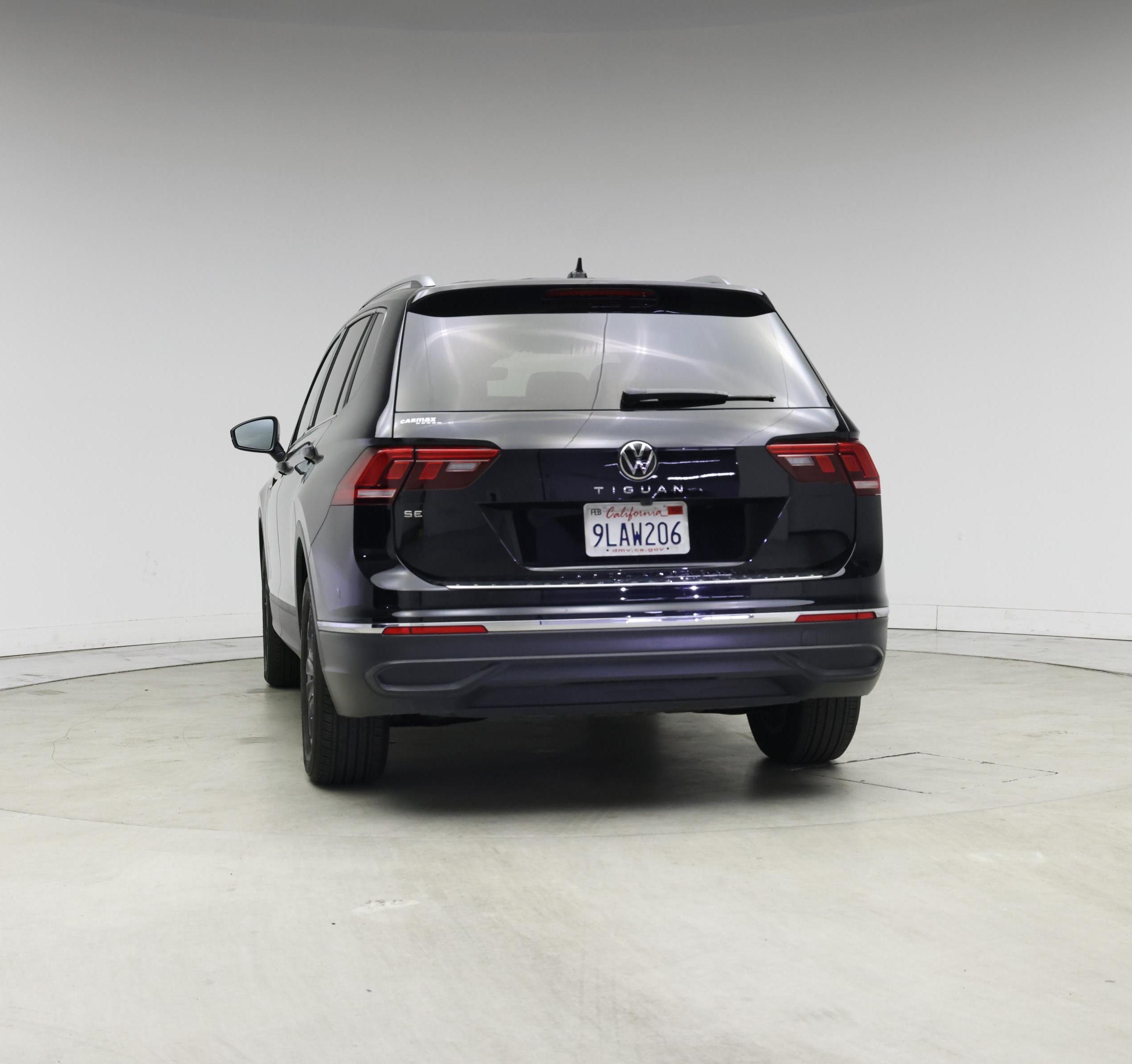 Thumbnail: 2023 Volkswagen Tiguan - 6