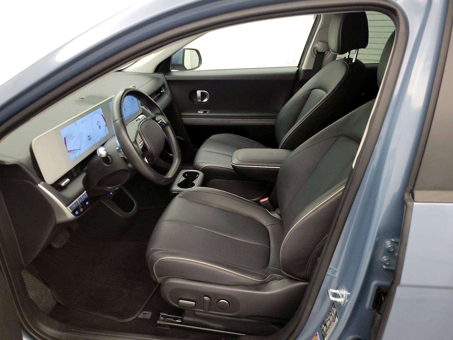 Thumbnail: 2023 Hyundai Ioniq 5 - 11