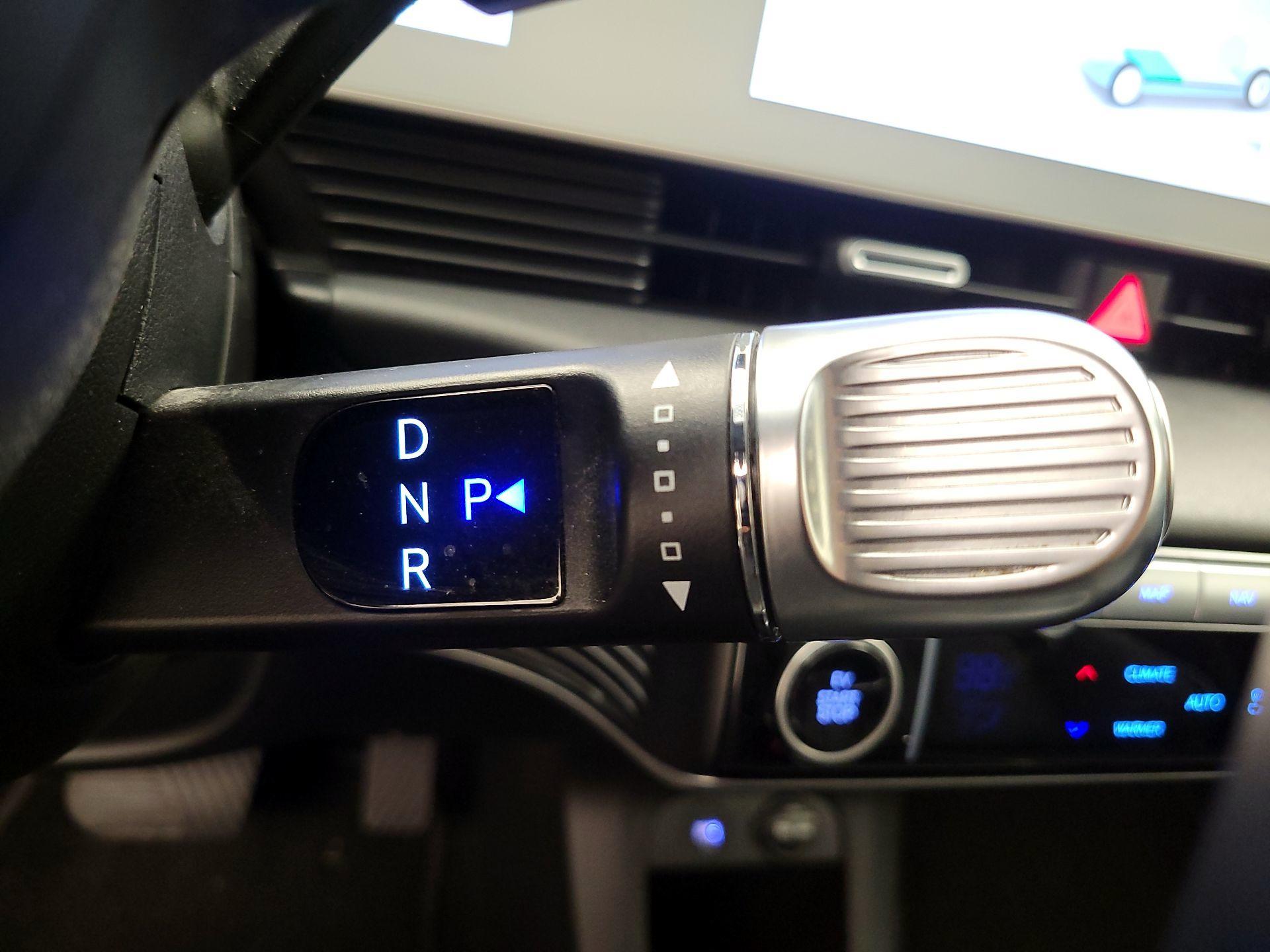 Thumbnail: 2023 Hyundai Ioniq 5 - 18