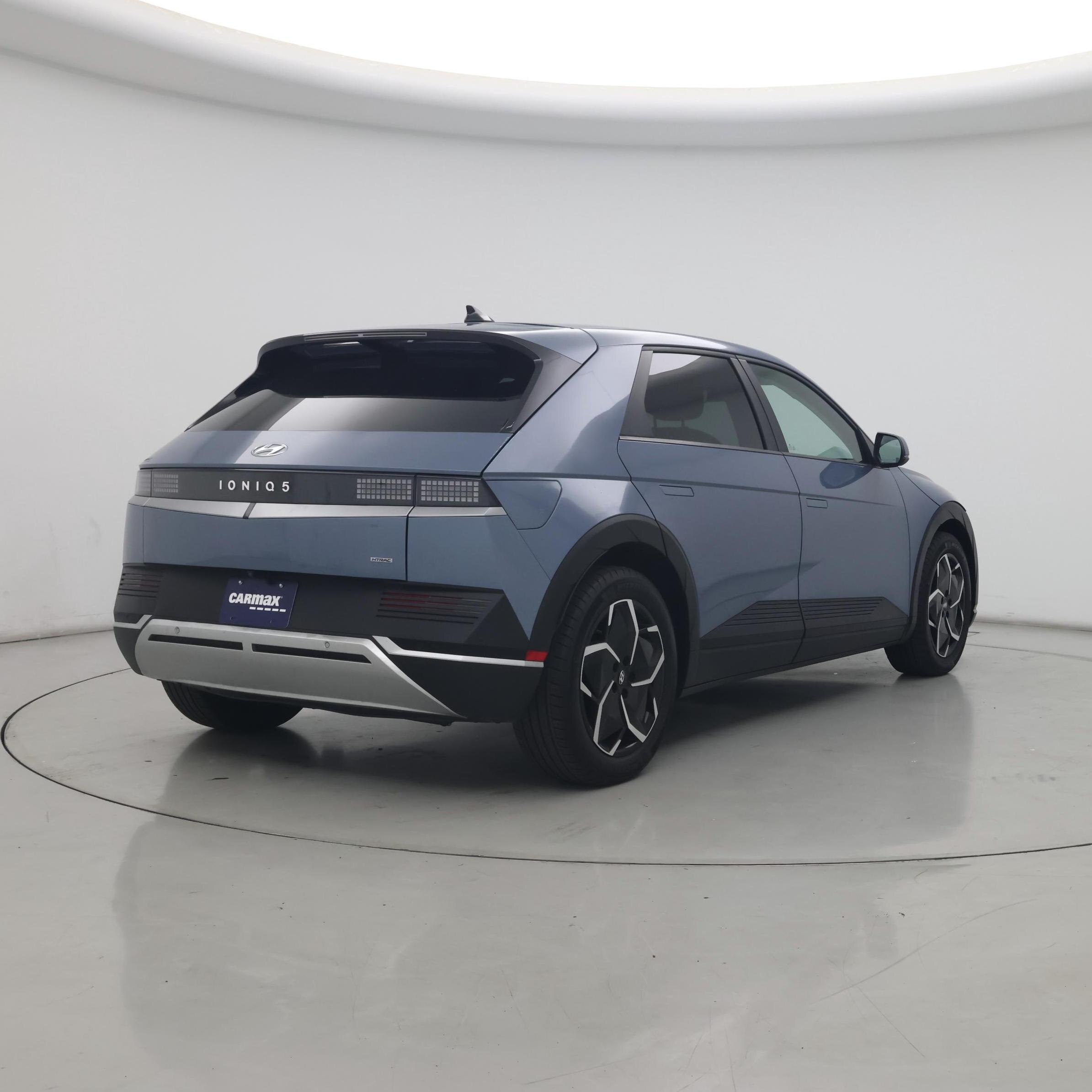 Thumbnail: 2023 Hyundai Ioniq 5 - 8