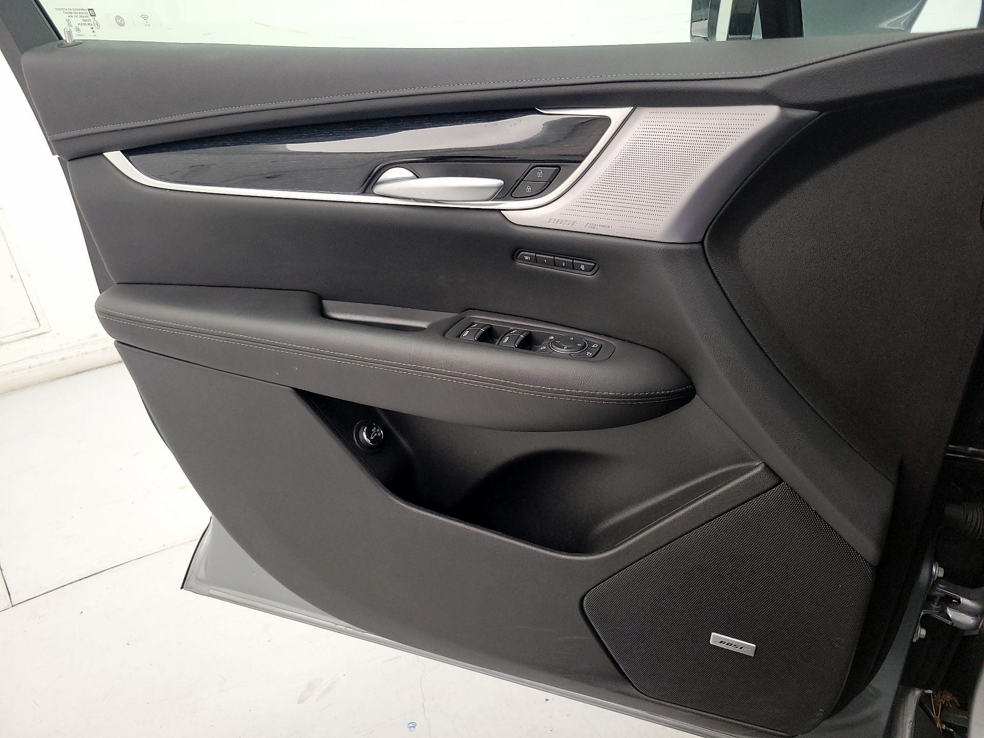 Thumbnail: 2025 Cadillac XT5 - 12