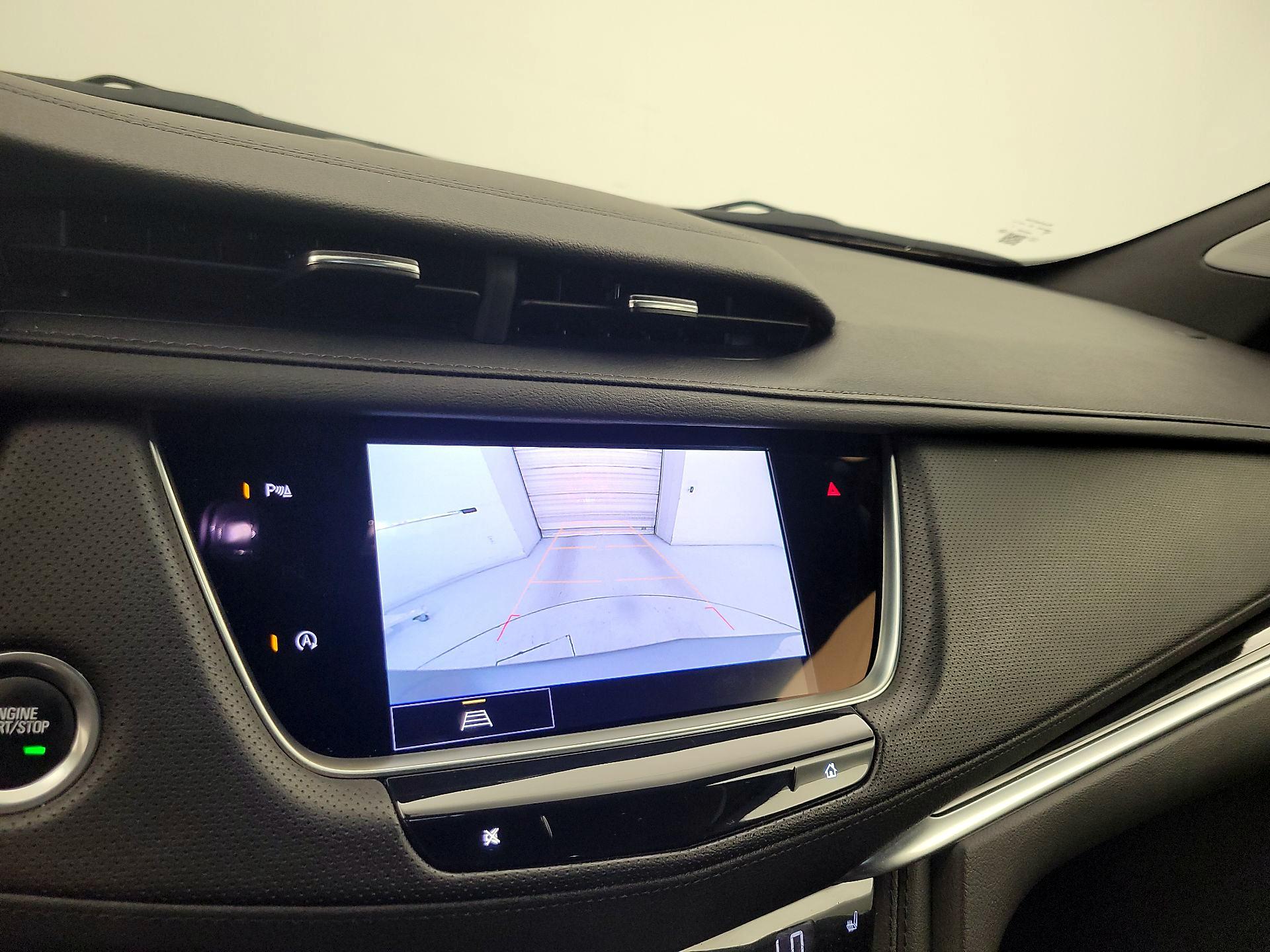 Thumbnail: 2025 Cadillac XT5 - 14