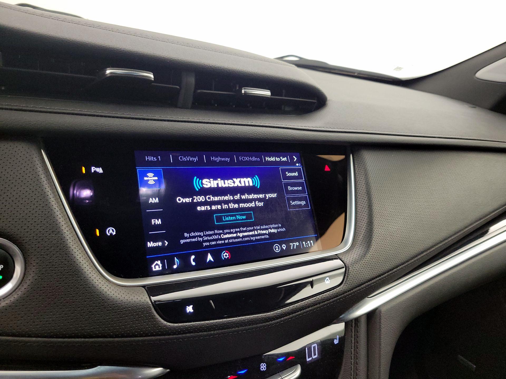 Thumbnail: 2025 Cadillac XT5 - 15