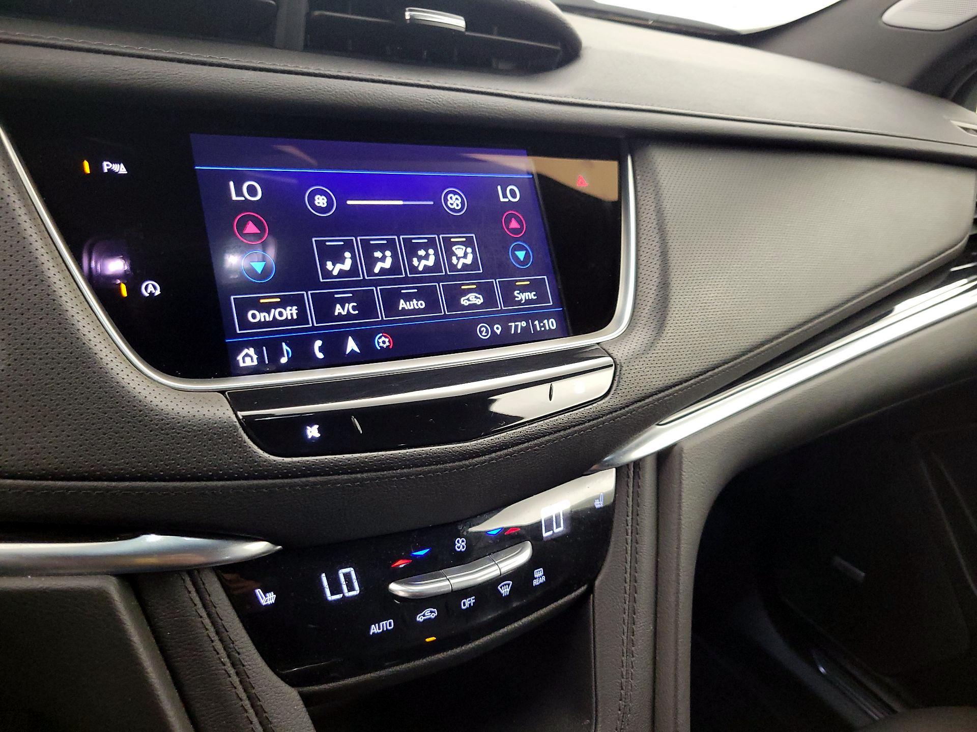 Thumbnail: 2025 Cadillac XT5 - 16