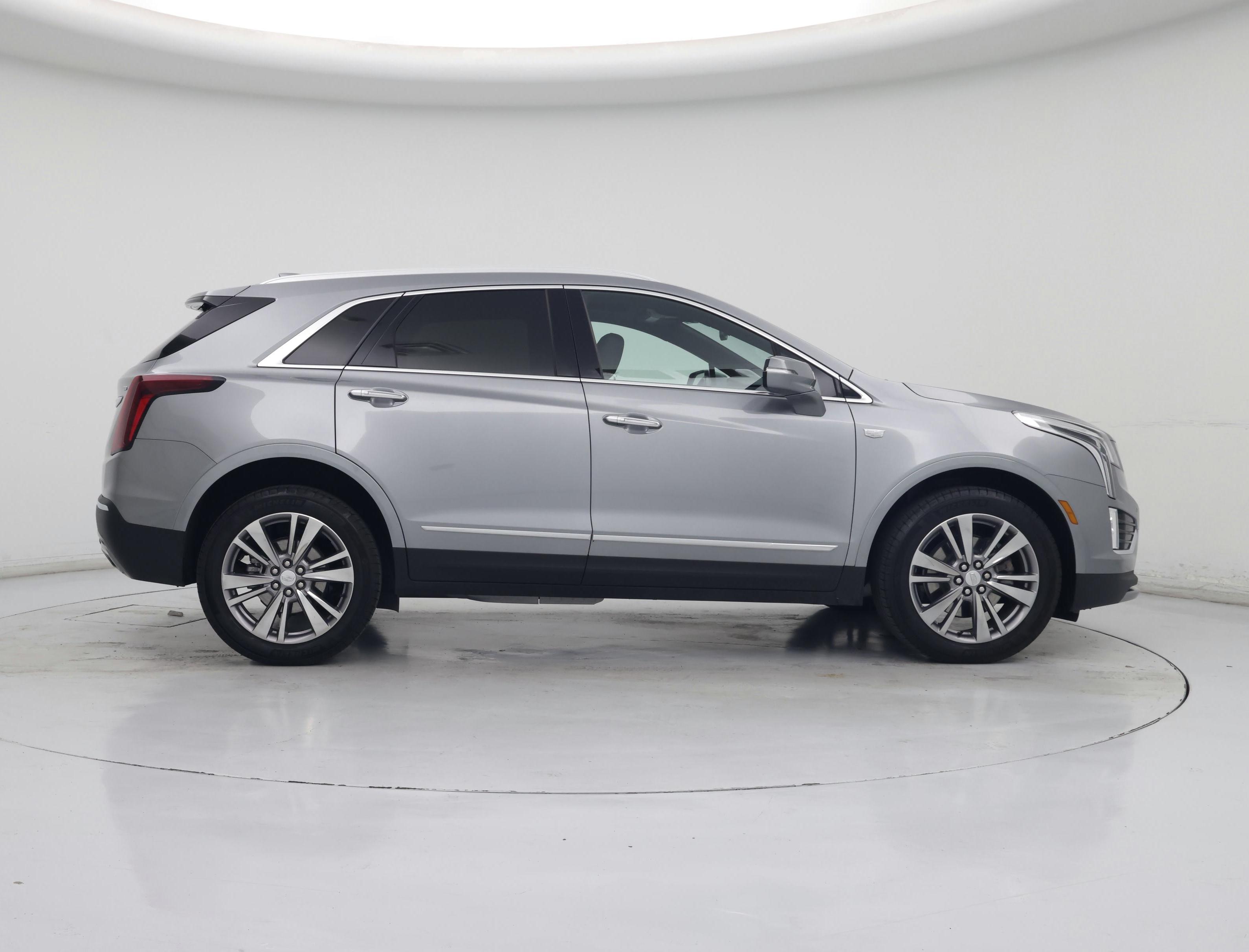 Thumbnail: 2025 Cadillac XT5 - 7