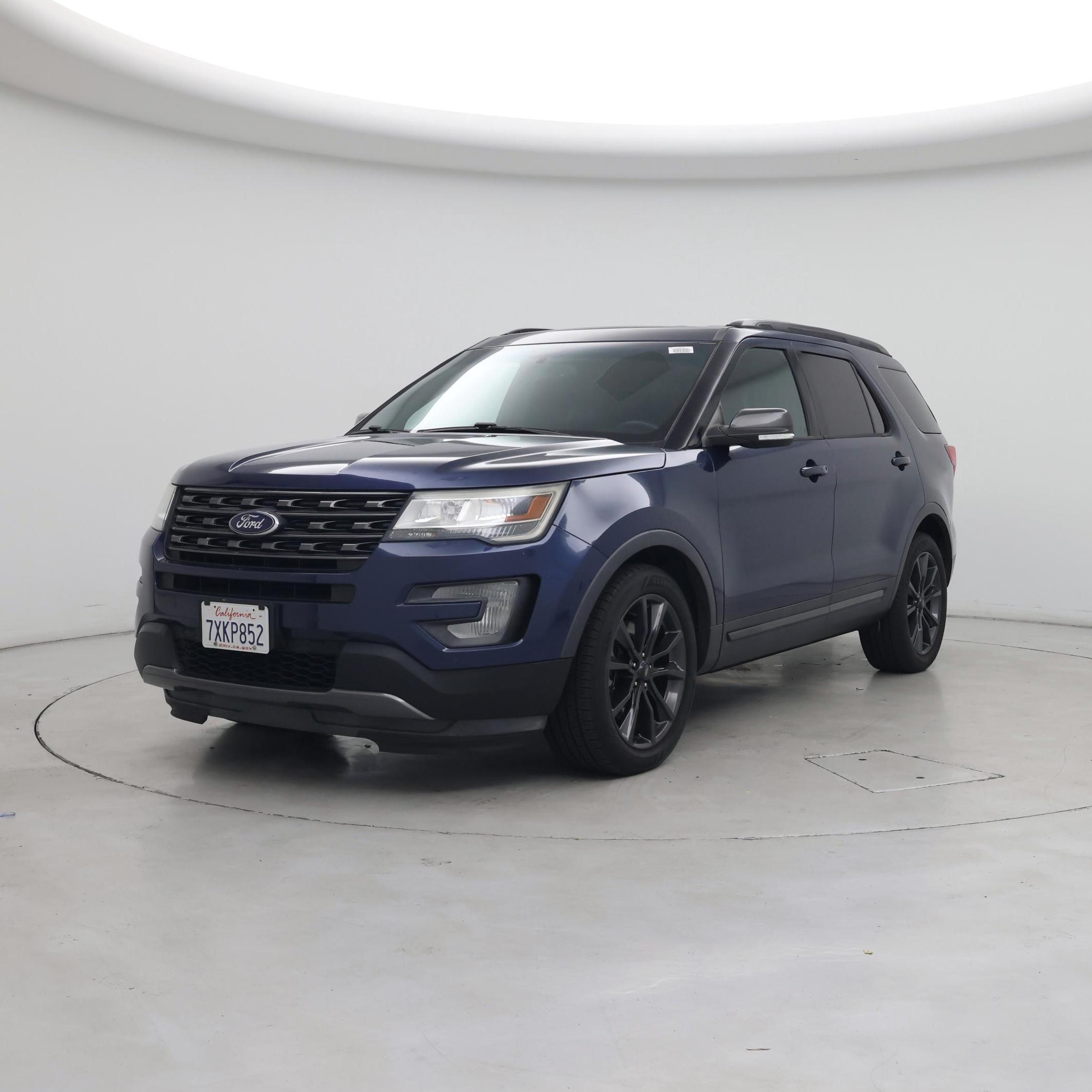 Thumbnail: 2017 Ford Explorer - 4