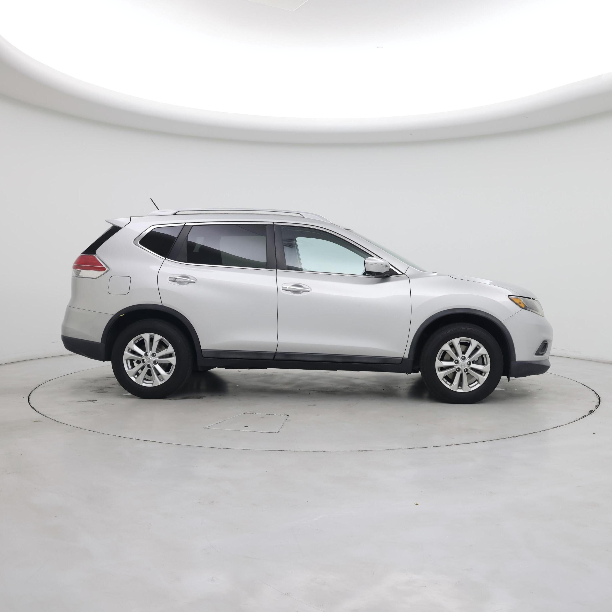 Thumbnail: 2015 Nissan Rogue - 7