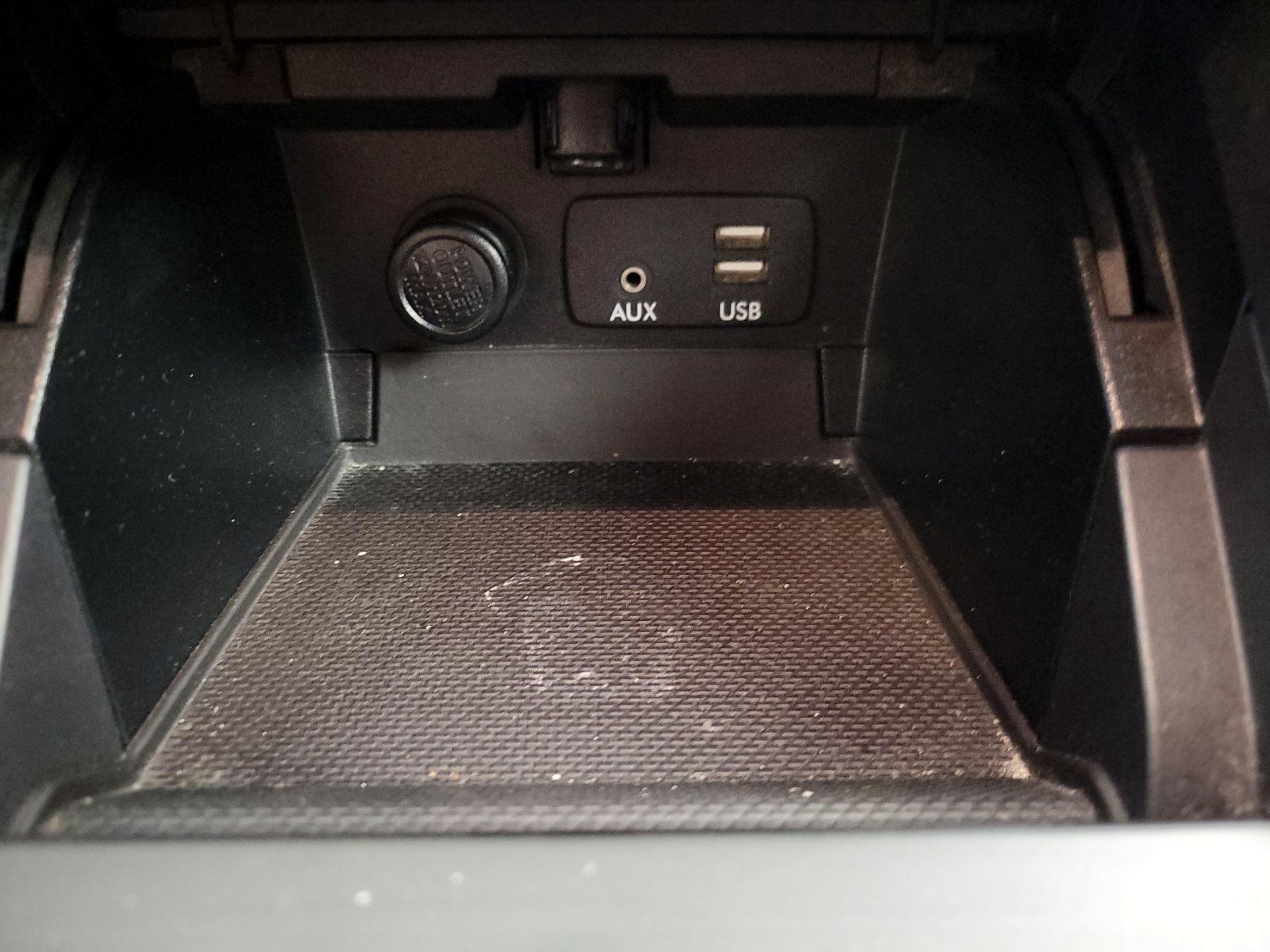 Thumbnail: 2015 Subaru Outback - 18