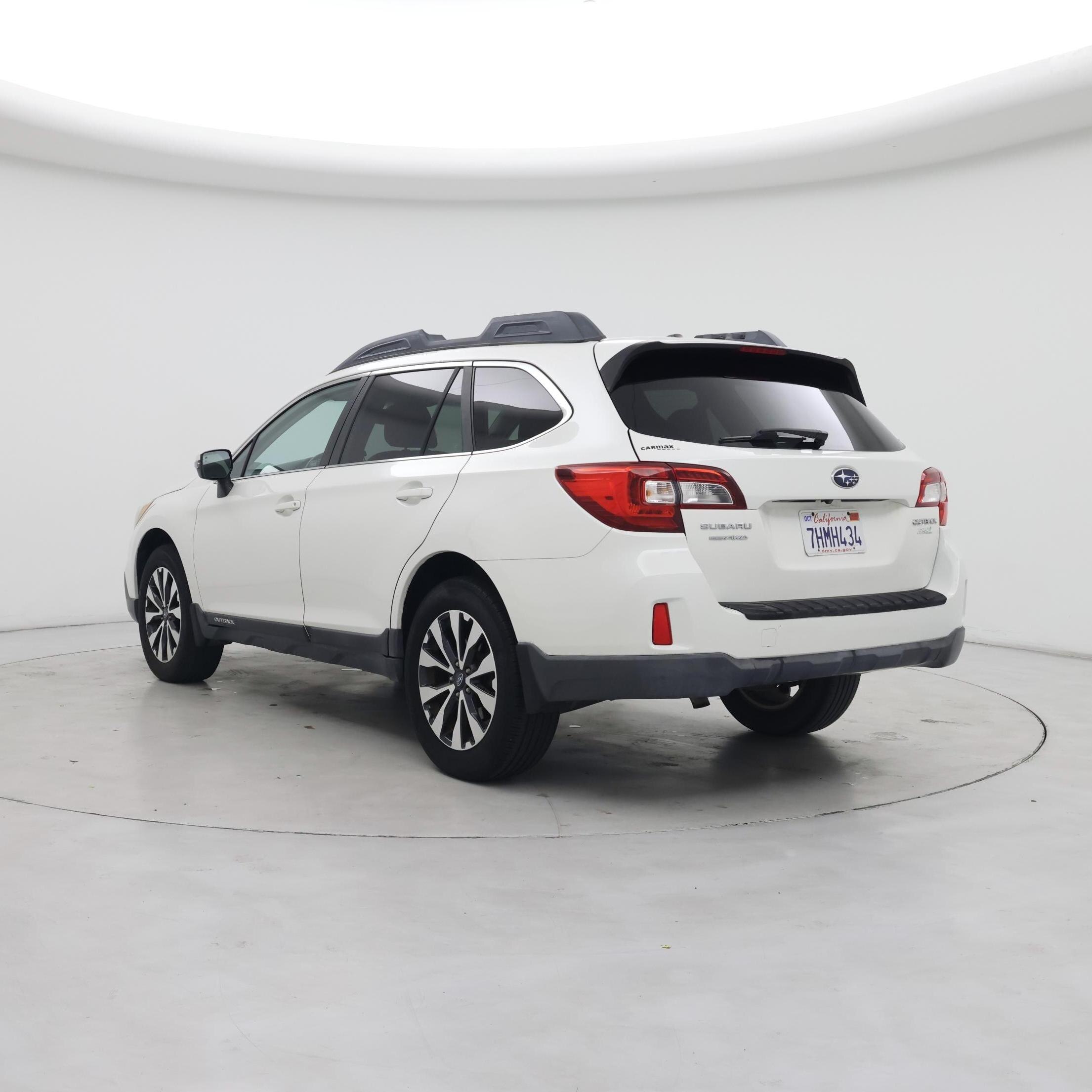 Thumbnail: 2015 Subaru Outback - 2