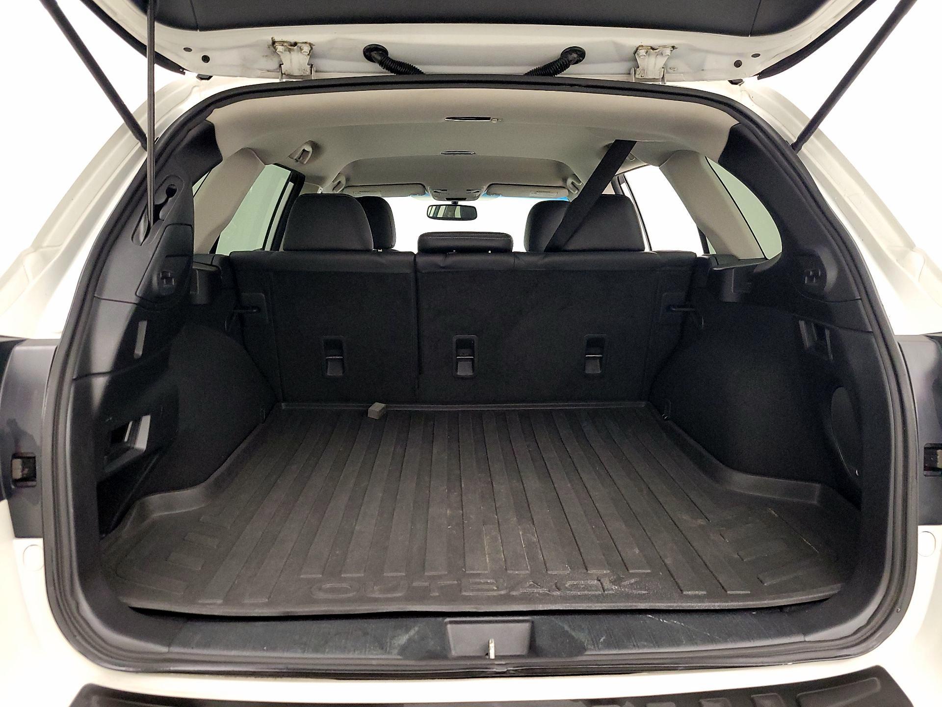 Thumbnail: 2015 Subaru Outback - 20