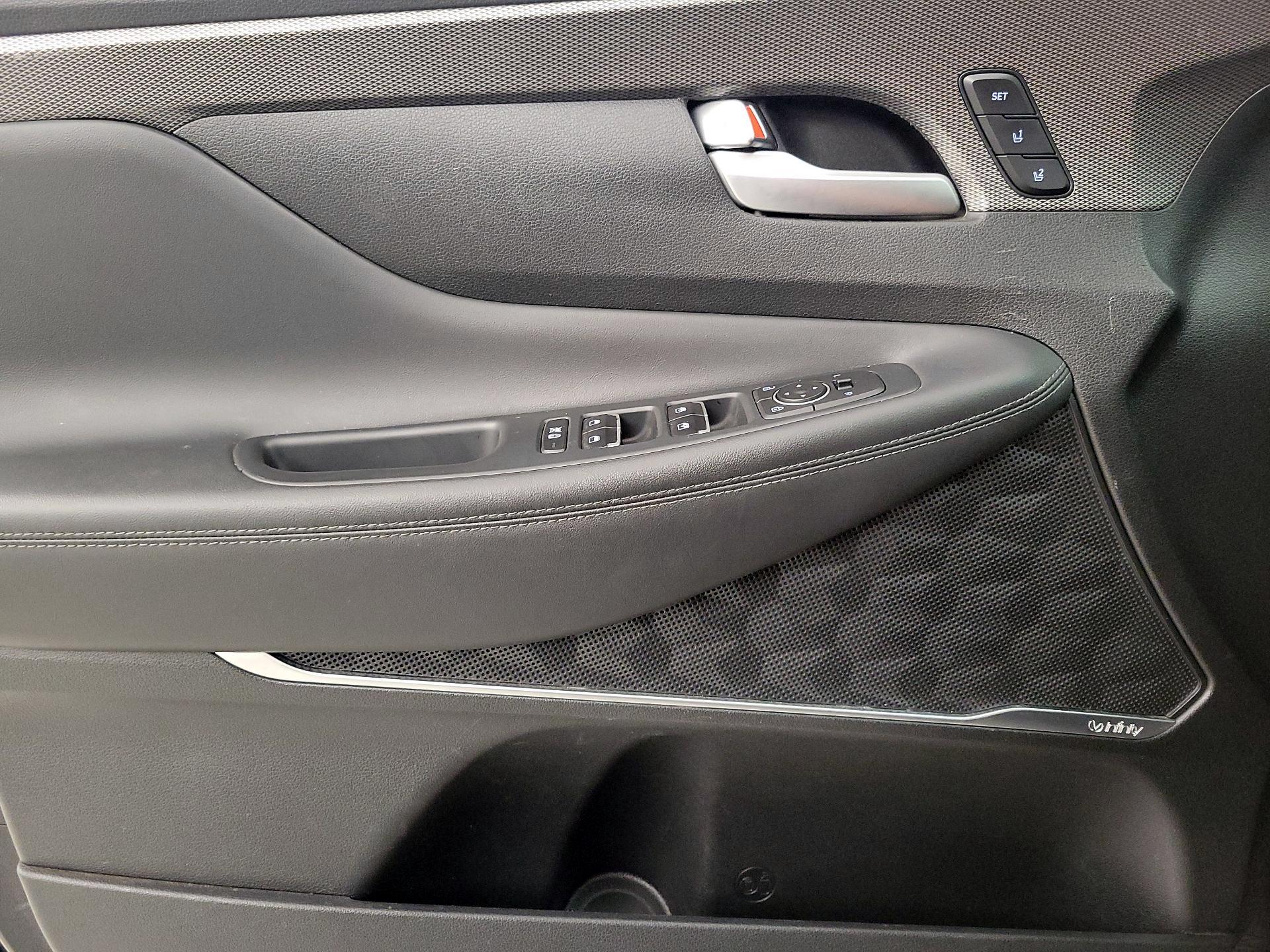 Thumbnail: 2020 Hyundai Santa Fe - 12