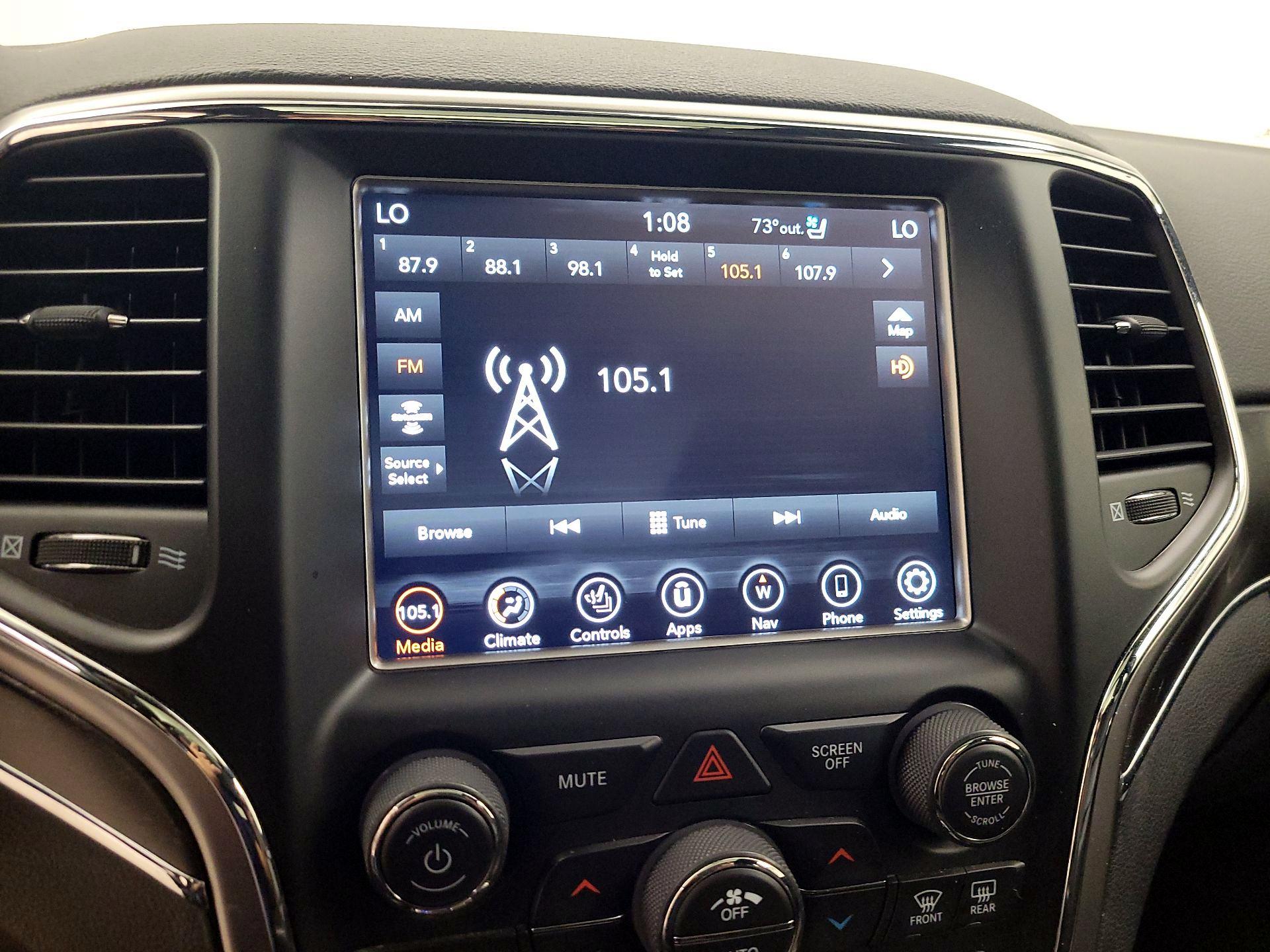 Thumbnail: 2018 Jeep Grand Cherokee - 16