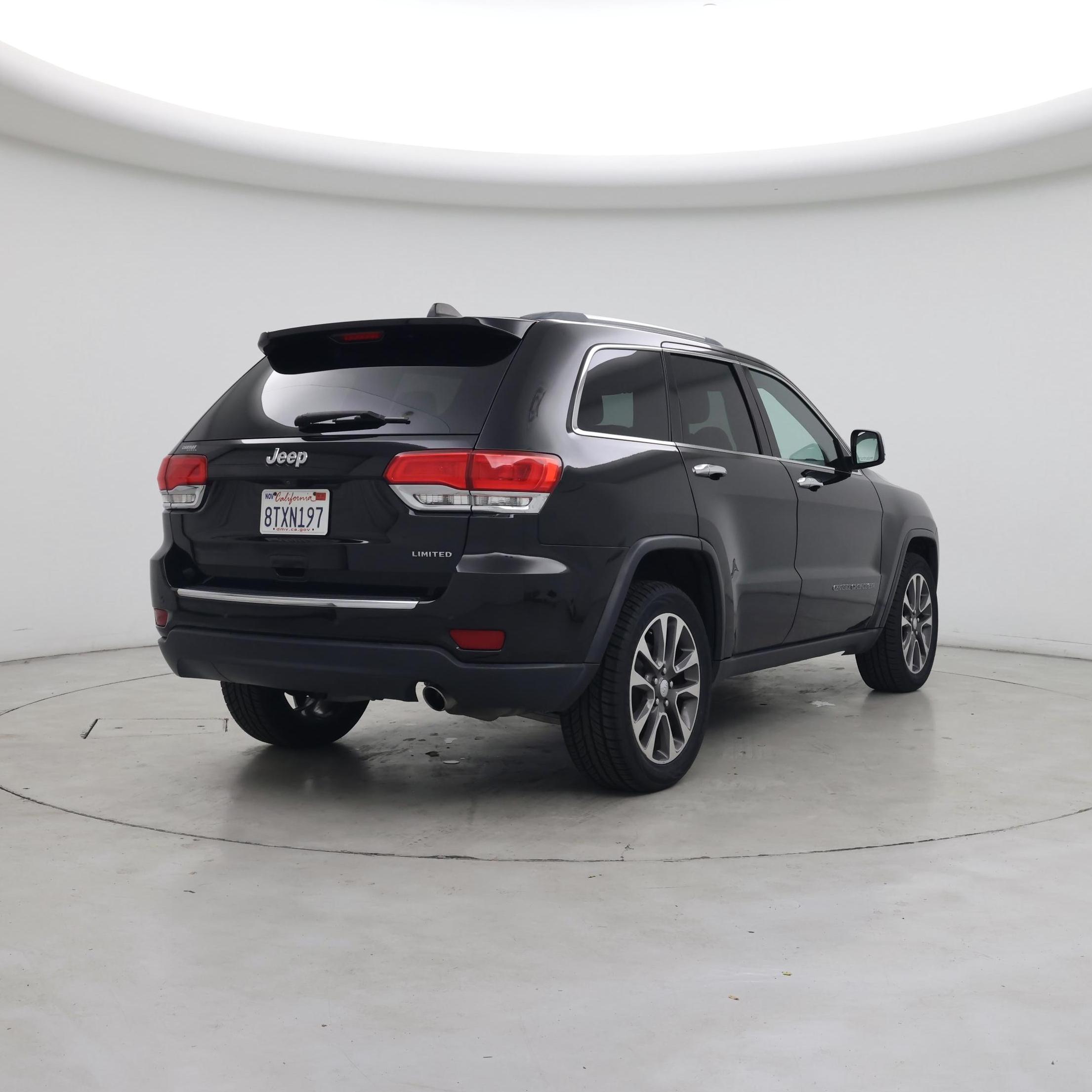 Thumbnail: 2018 Jeep Grand Cherokee - 8