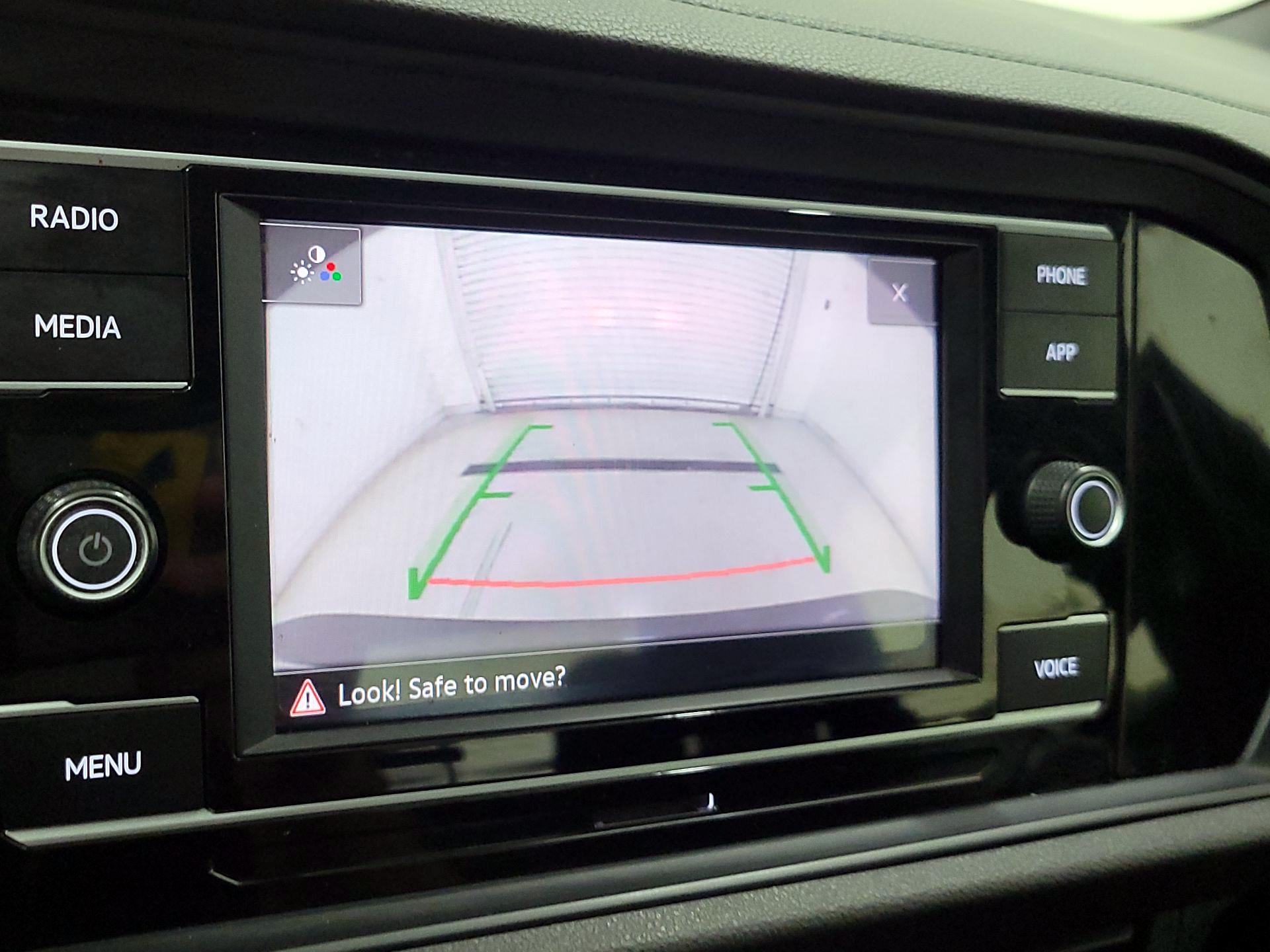 Thumbnail: 2022 Volkswagen Jetta - 14