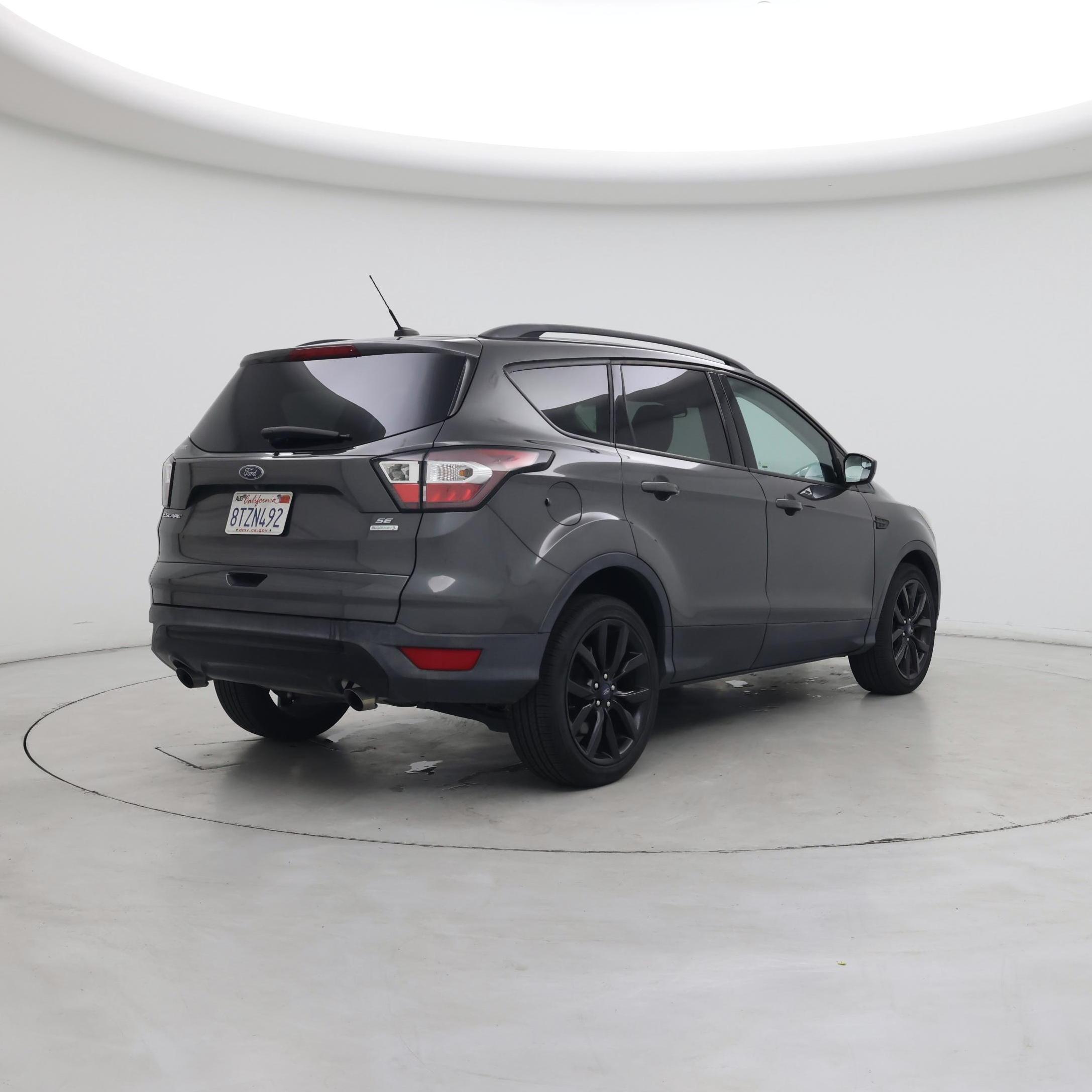 Thumbnail: 2018 Ford Escape - 8