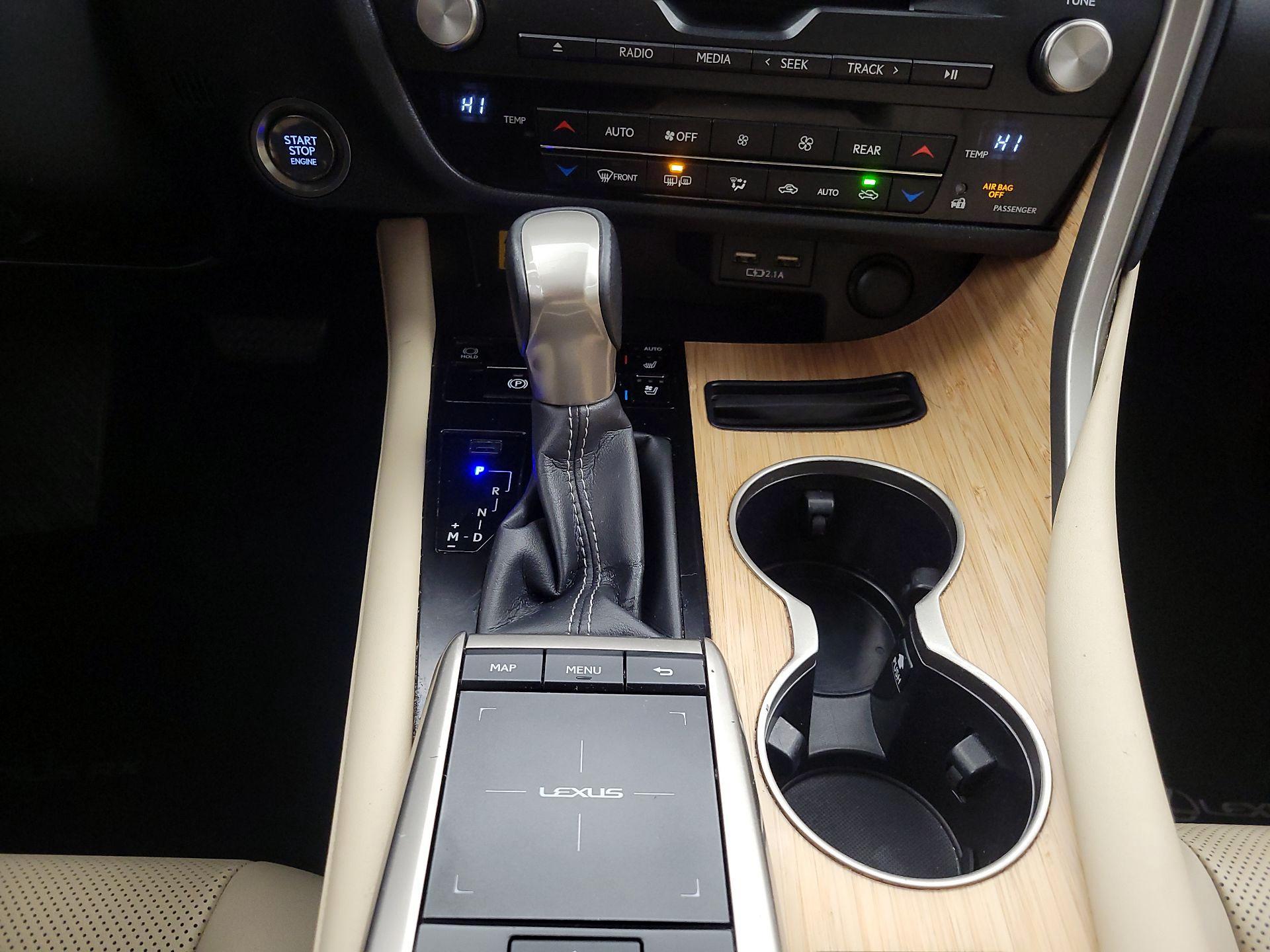 Thumbnail: 2022 Lexus RX - 18