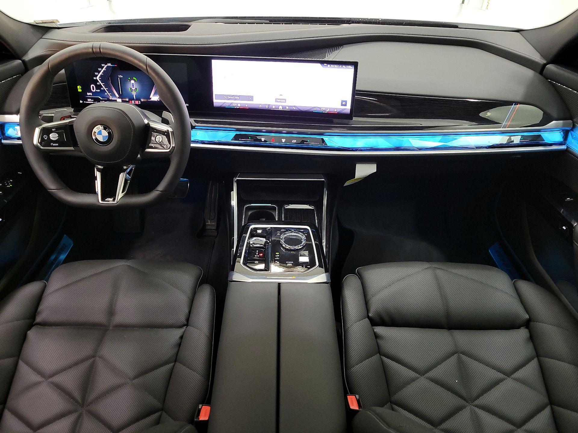 Thumbnail: 2025 BMW 7 Series - 9