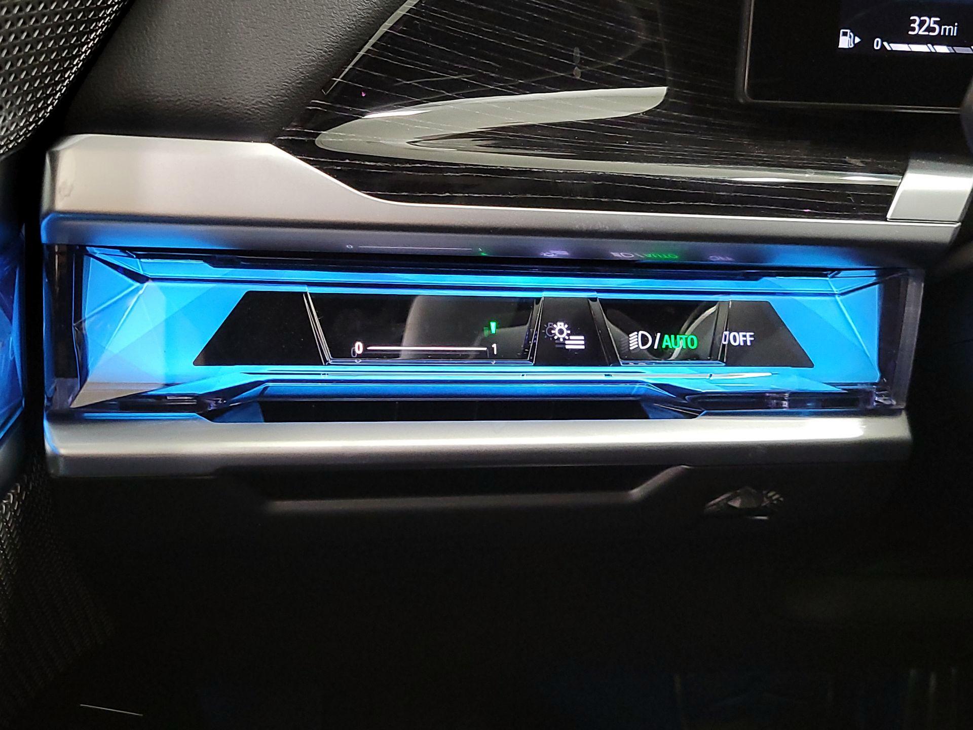 Thumbnail: 2025 BMW 7 Series - 13