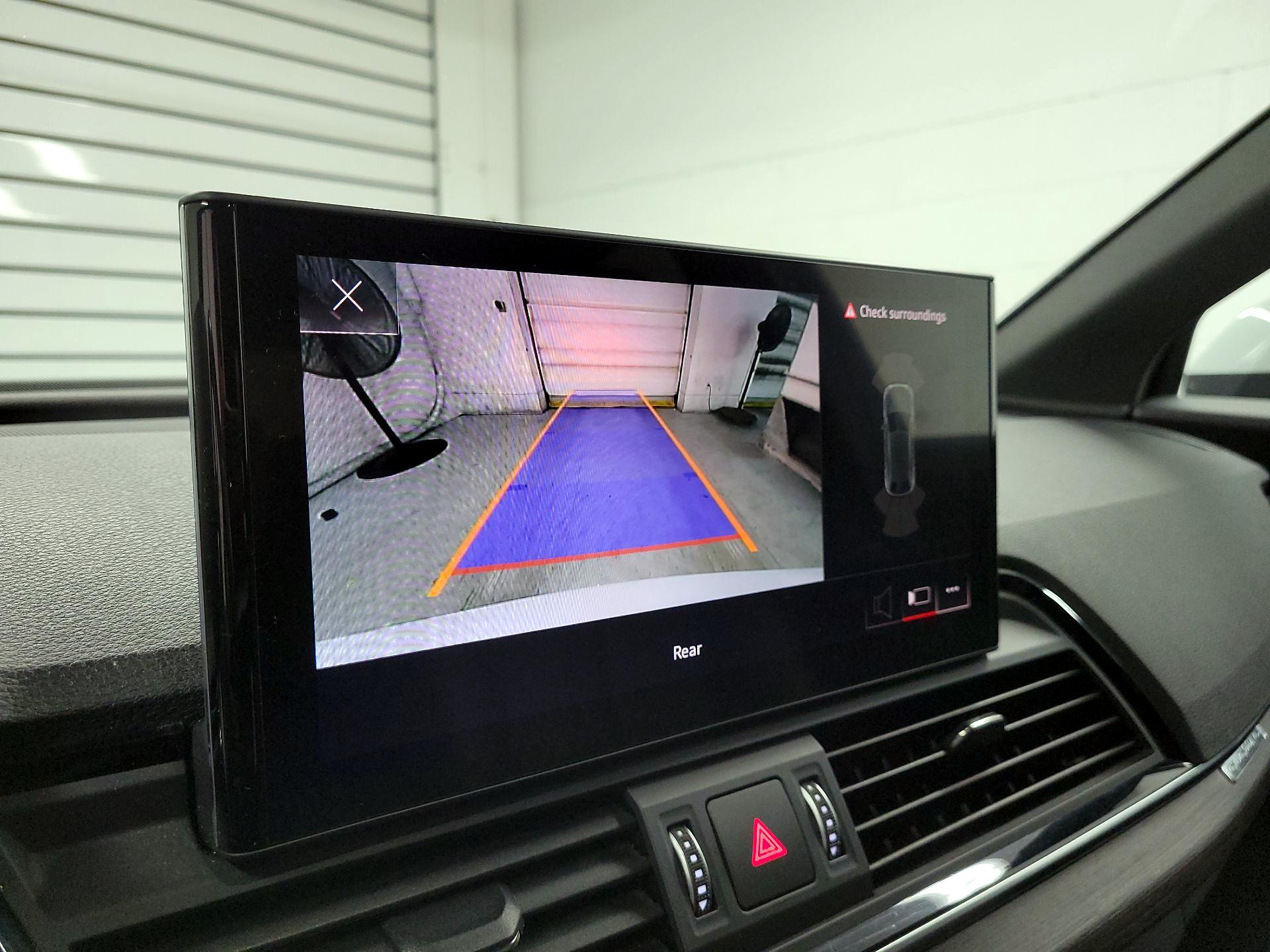 Thumbnail: 2021 Audi Q5 - 14