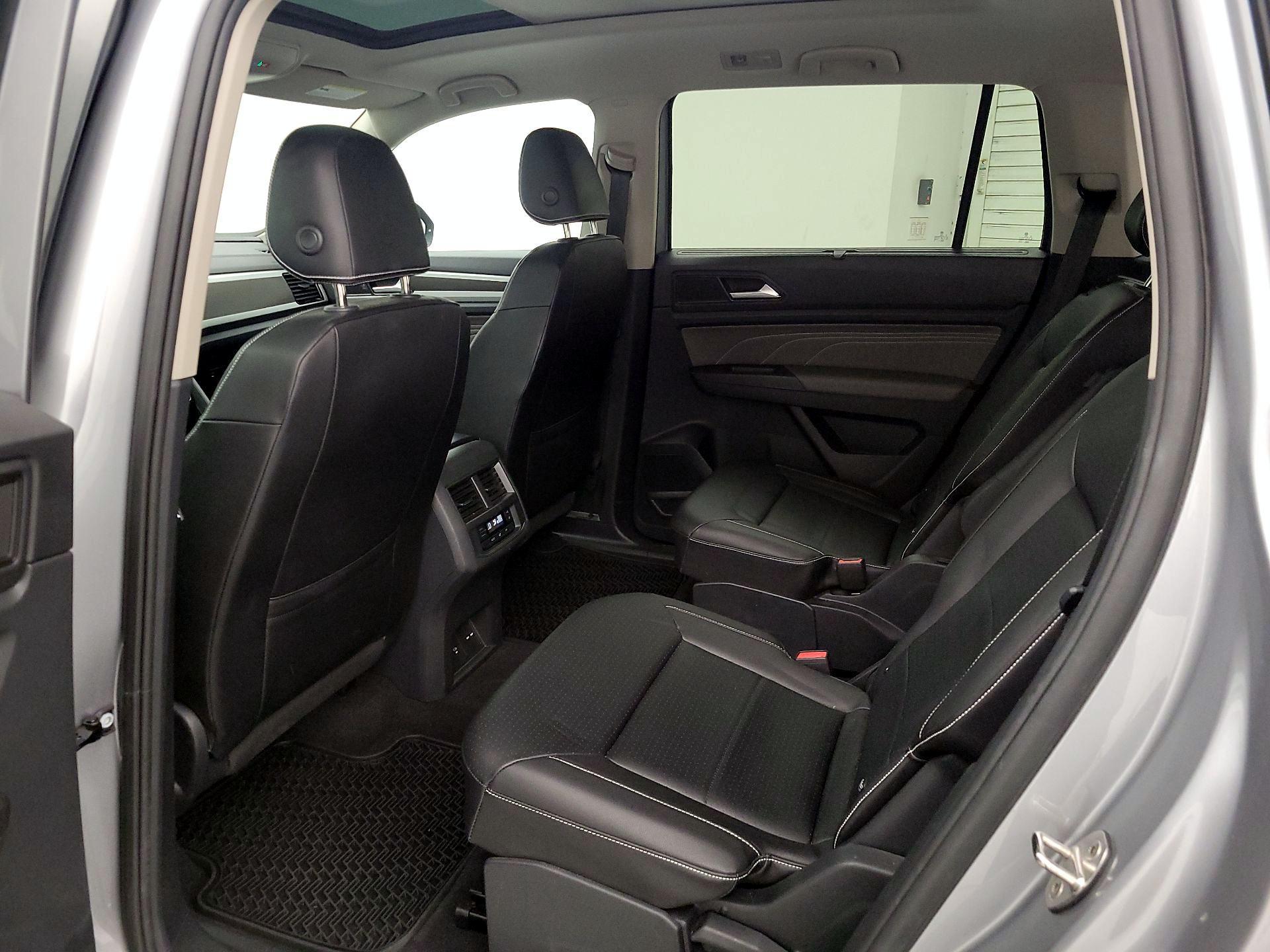 Thumbnail: 2023 Volkswagen Atlas - 20