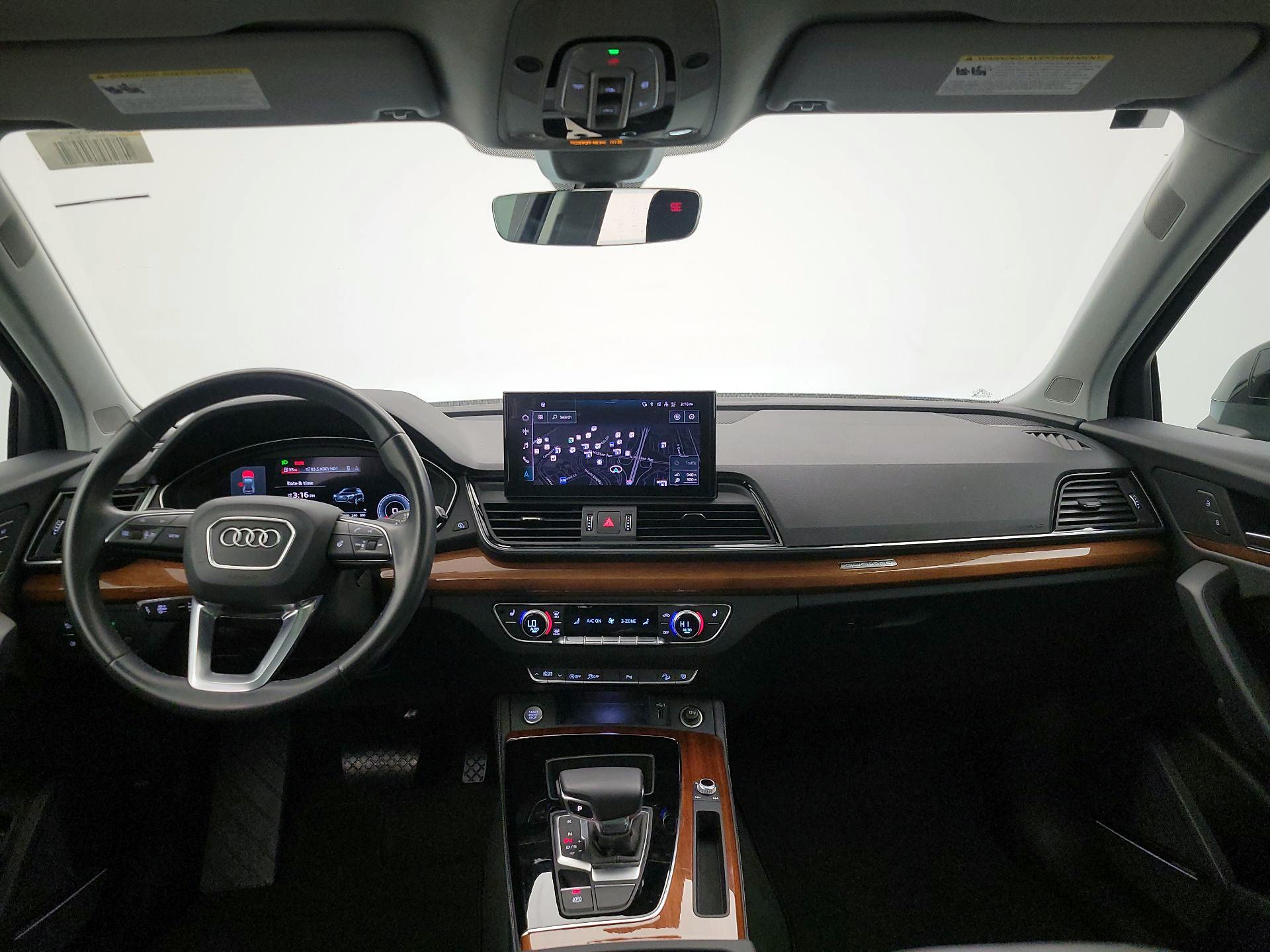 Thumbnail: 2023 Audi Q5 - 9